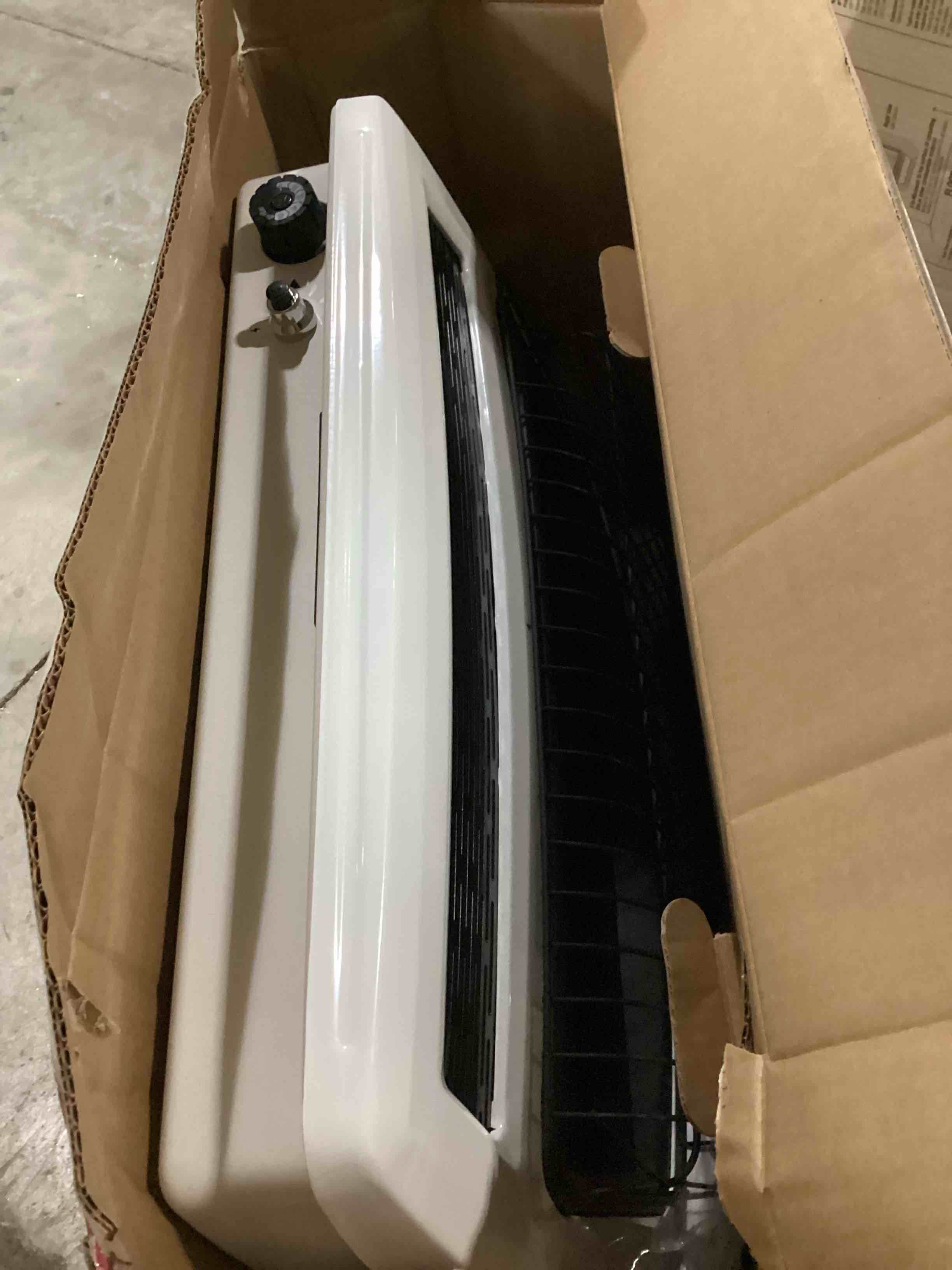 https://s3.amazonaws.com/lotting-images-prod/bidfta/PNK1292064_1739892151787.jpeg