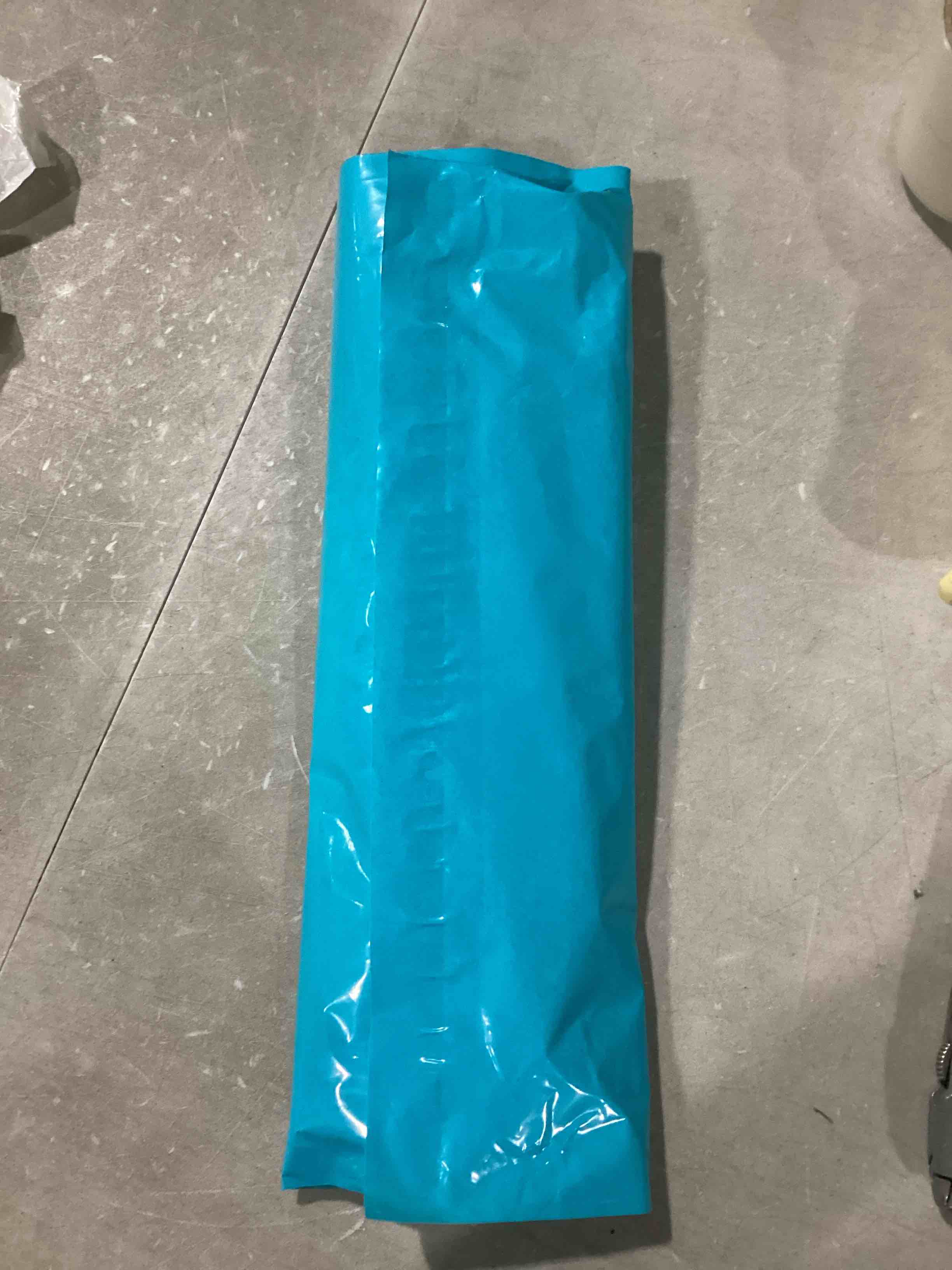 https://s3.amazonaws.com/lotting-images-prod/bidfta/PNK1292432_1740488925246.jpeg