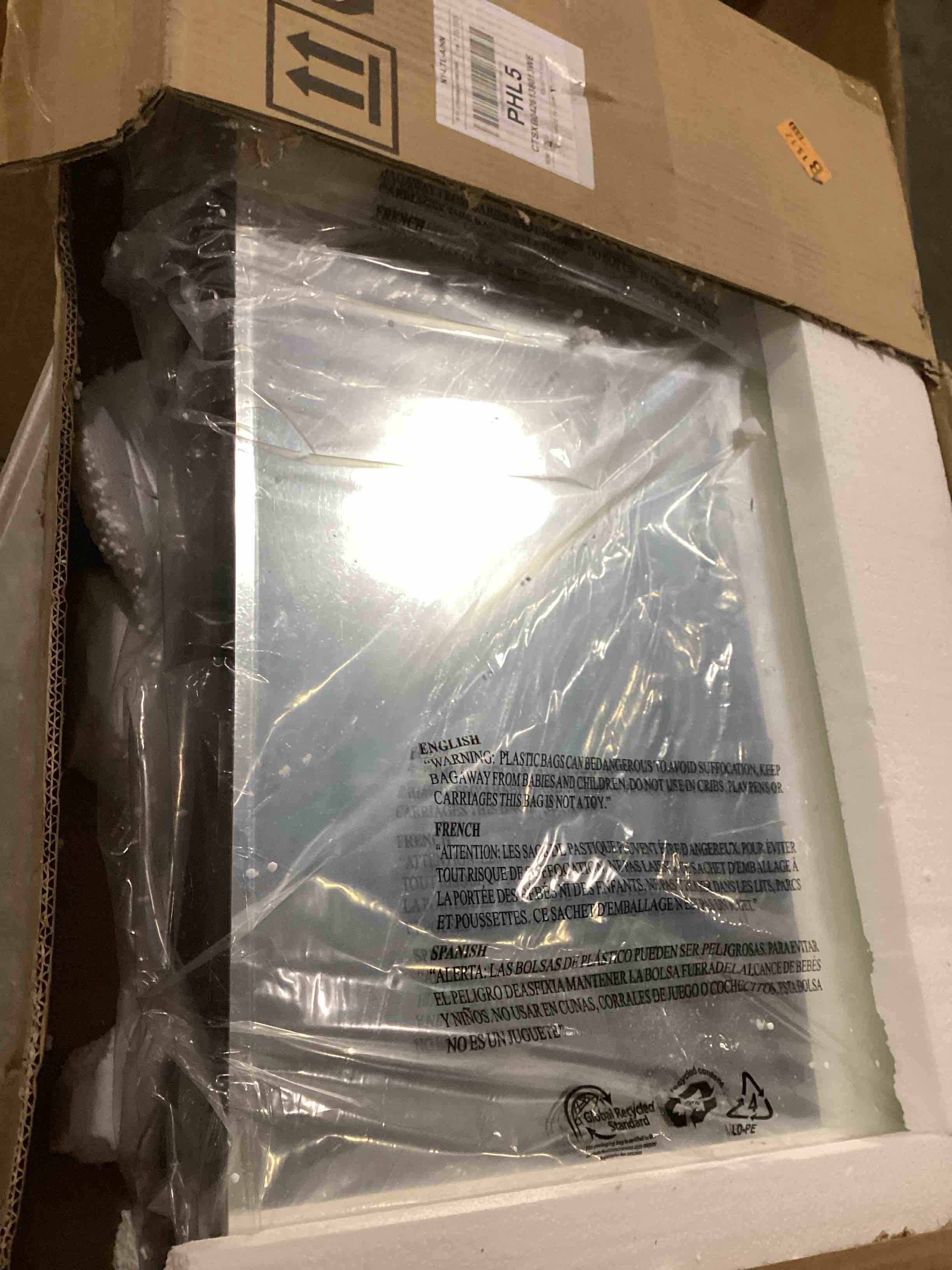 https://s3.amazonaws.com/lotting-images-prod/bidfta/PNK1293244_1740757435947.jpeg