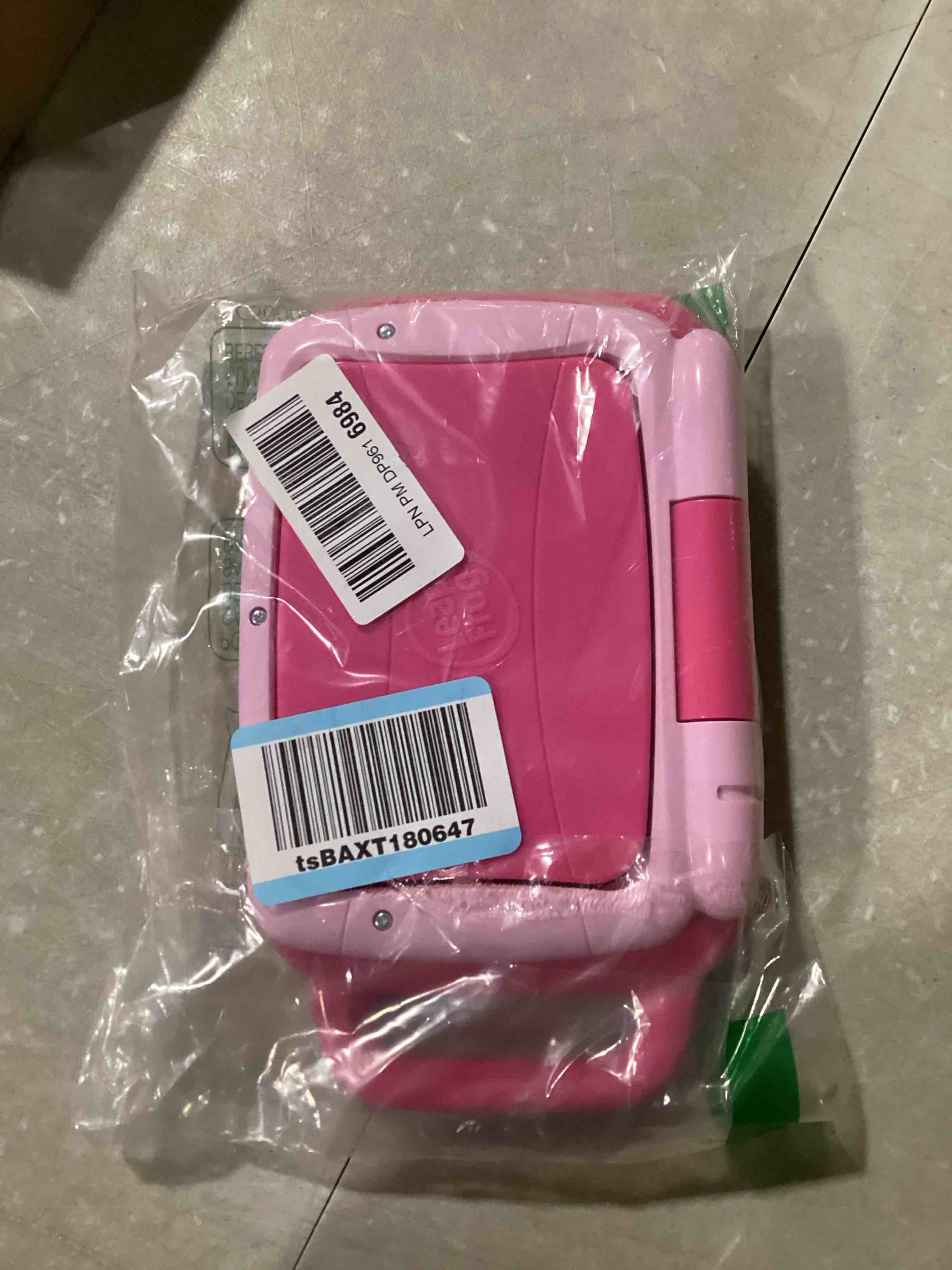 https://s3.amazonaws.com/lotting-images-prod/bidfta/PNK1293850_1741264332215.jpeg