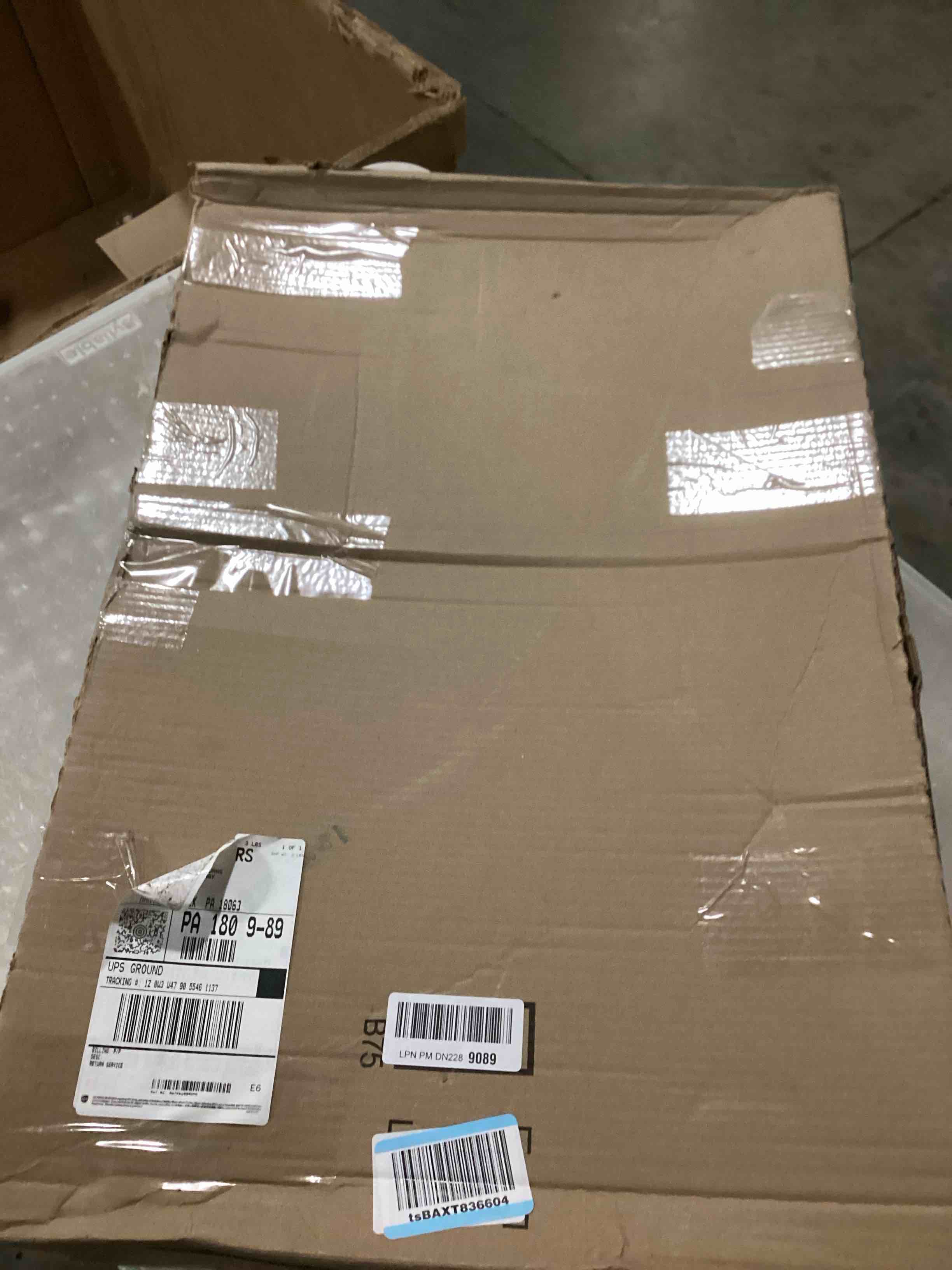 https://s3.amazonaws.com/lotting-images-prod/bidfta/PNK1293912_1741274570040.jpeg