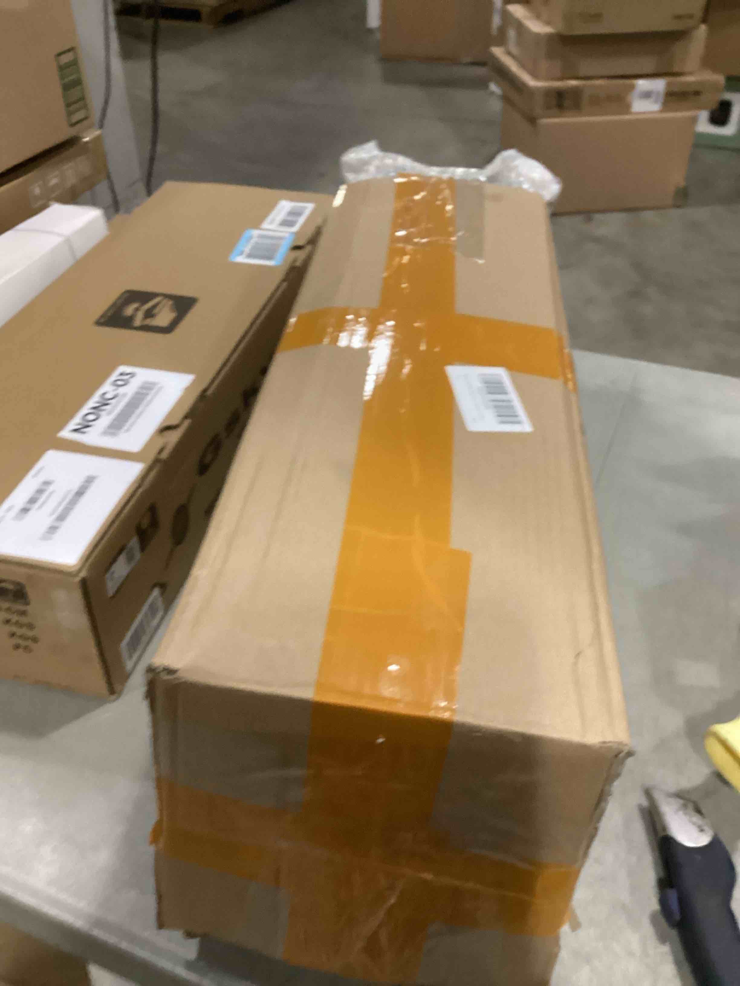 https://s3.amazonaws.com/lotting-images-prod/bidfta/PNK1294373_1743183863281.jpeg
