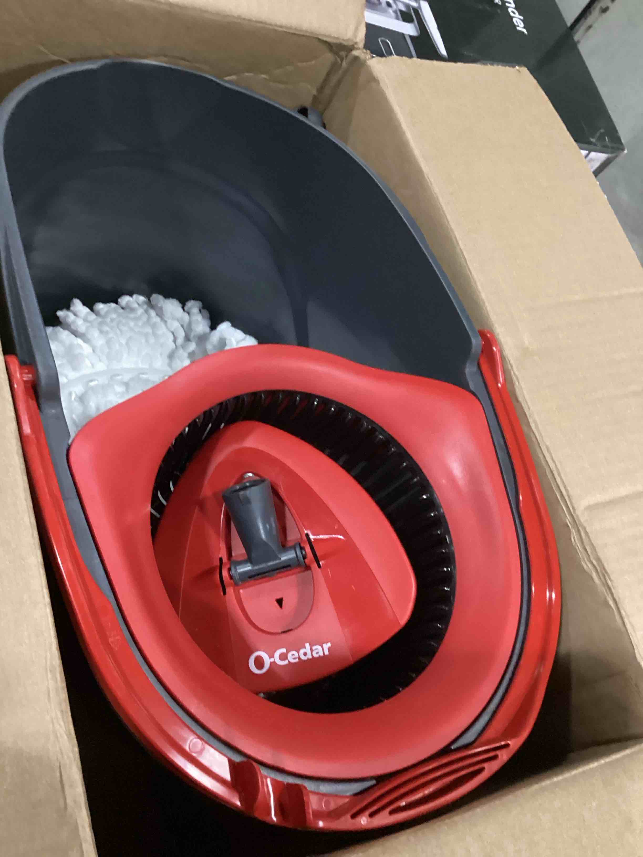 https://s3.amazonaws.com/lotting-images-prod/bidfta/PNK1295387_1744028710246.jpeg