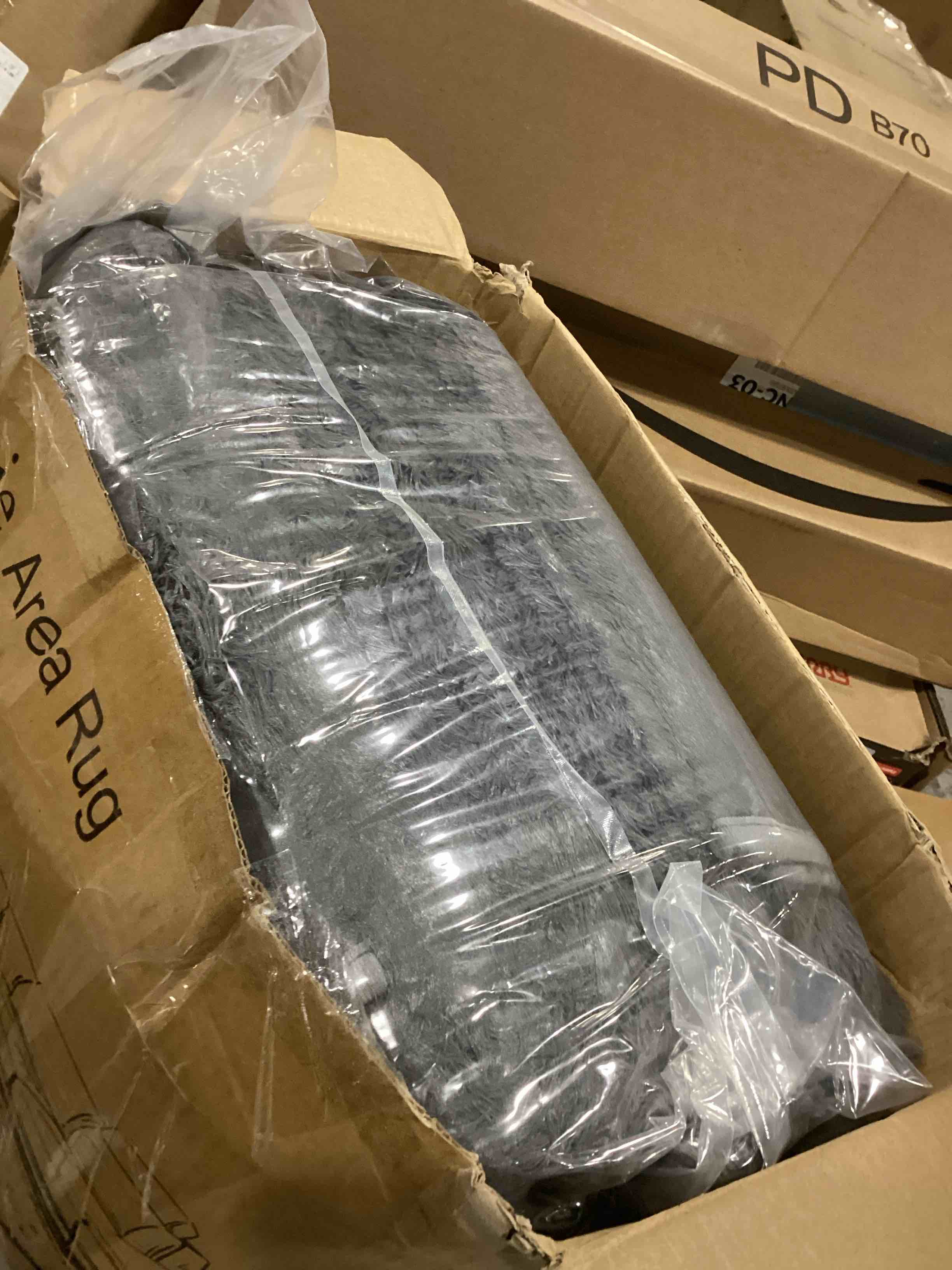 https://s3.amazonaws.com/lotting-images-prod/bidfta/PNK1295417_1744032223496.jpeg