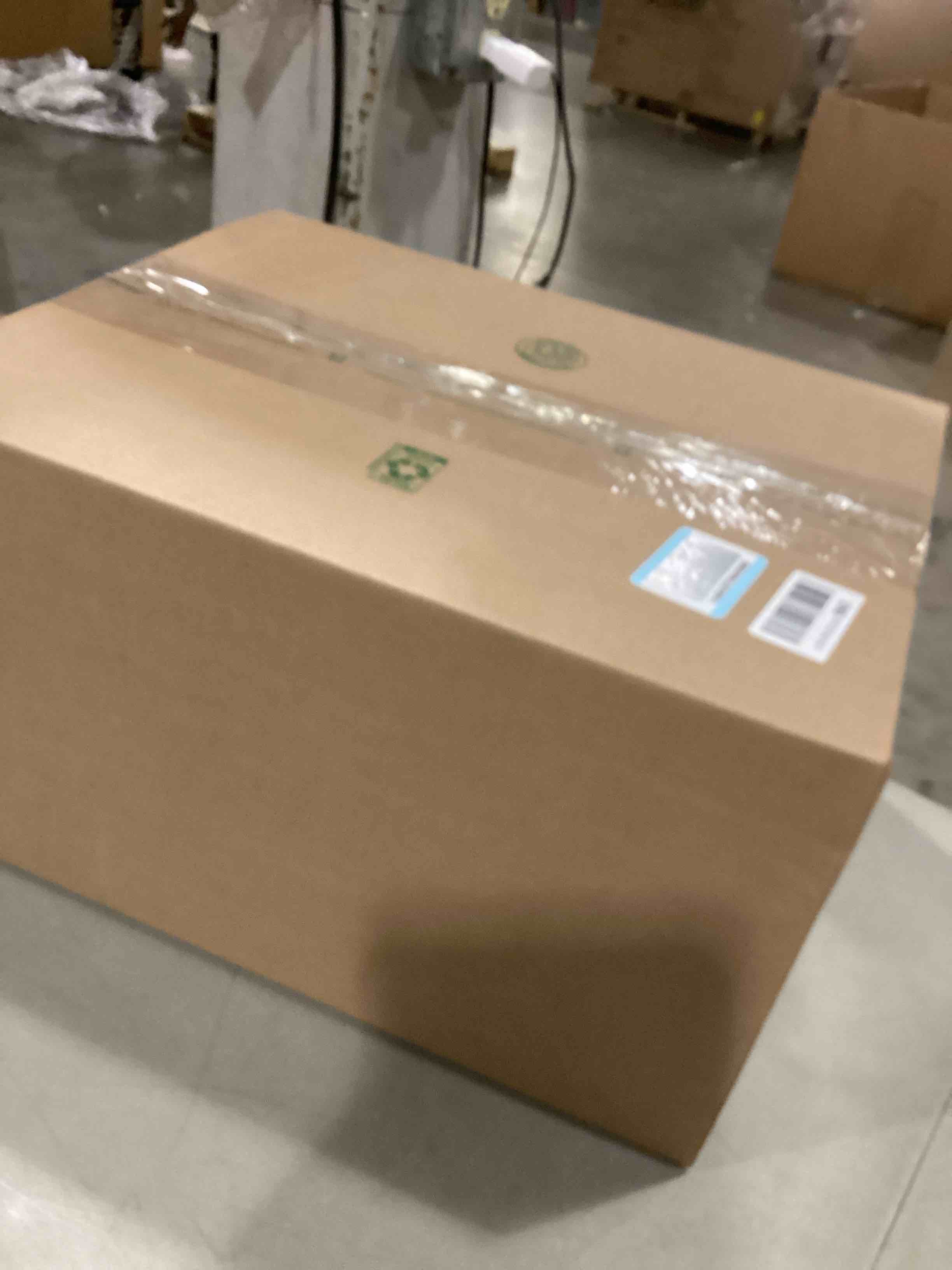 https://s3.amazonaws.com/lotting-images-prod/bidfta/PNK1296104_1744641041490.jpeg