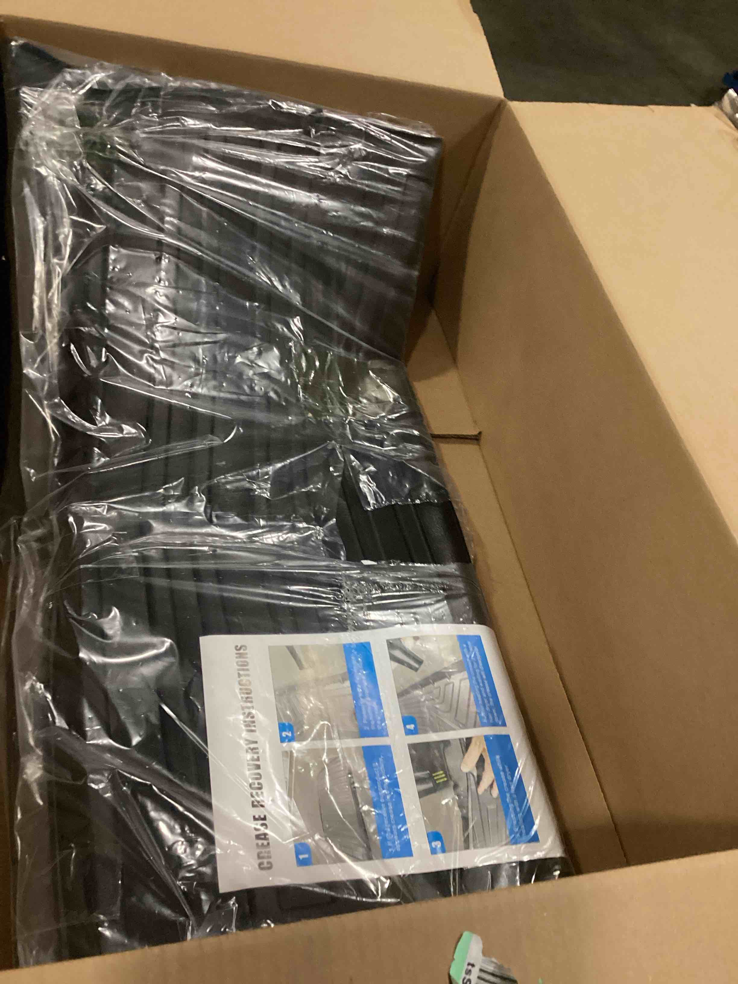 https://s3.amazonaws.com/lotting-images-prod/bidfta/PNK1297794_1740415589338.jpeg