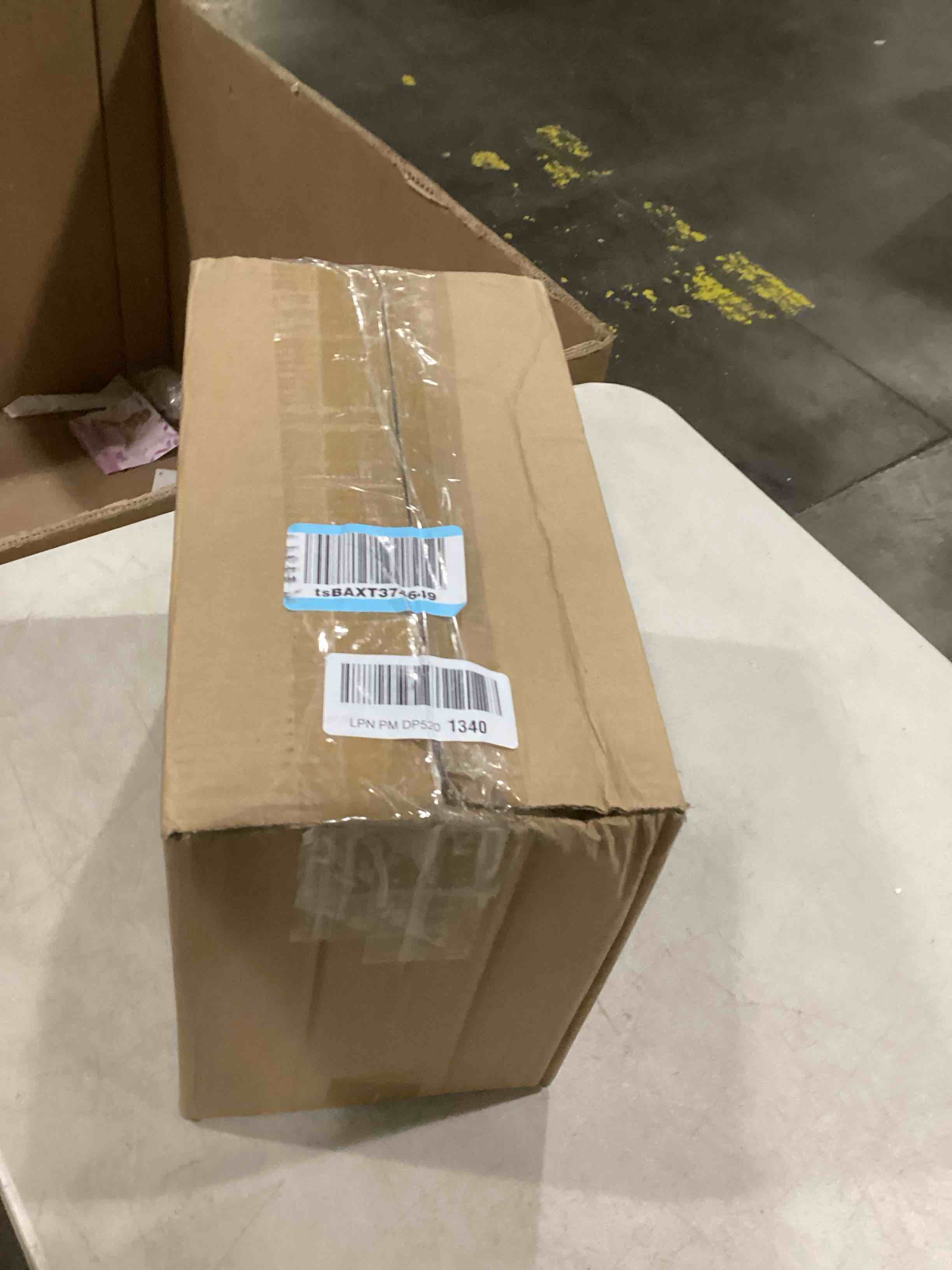 https://s3.amazonaws.com/lotting-images-prod/bidfta/PNK1297846_1740486739723.jpeg