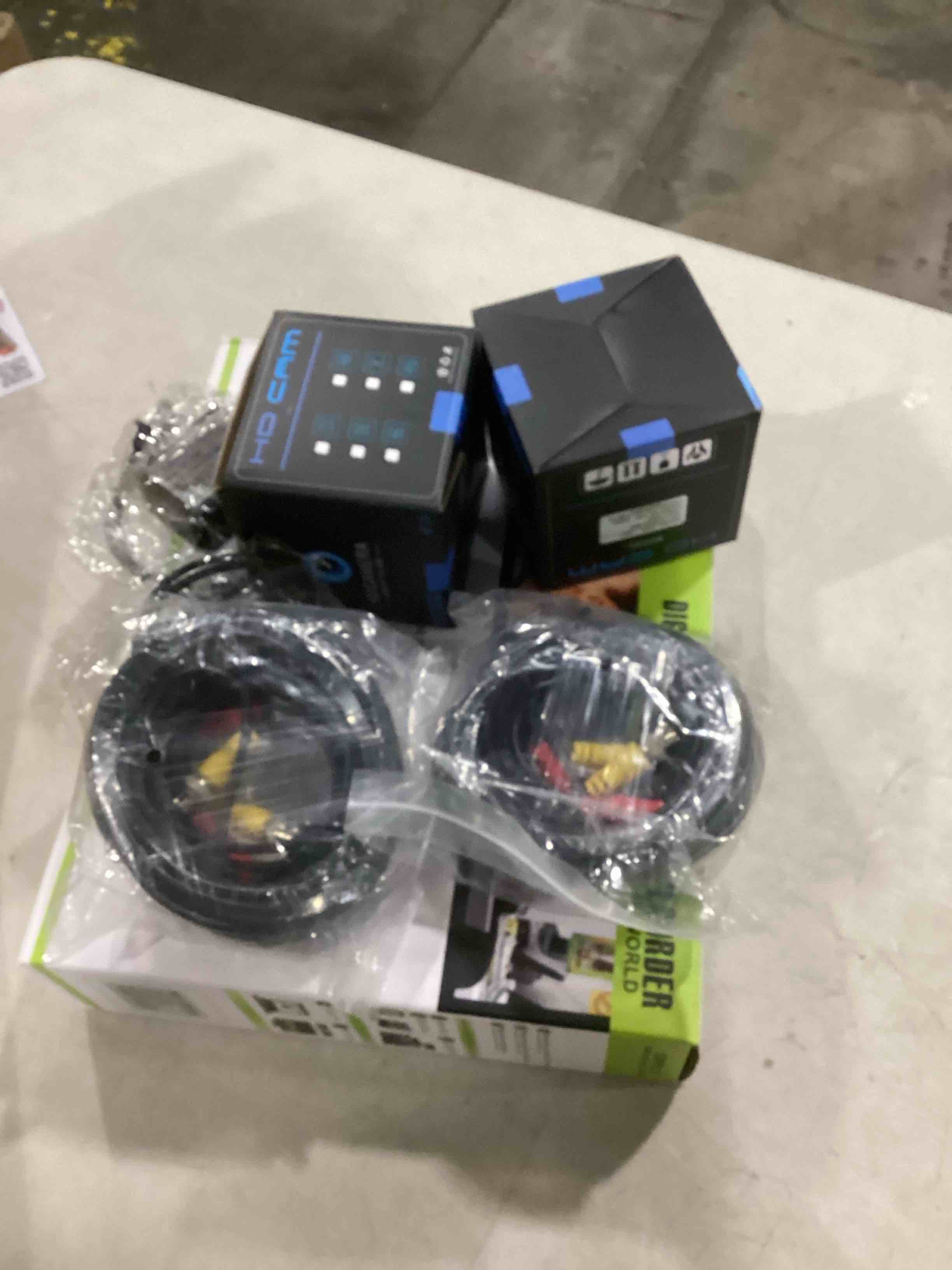 https://s3.amazonaws.com/lotting-images-prod/bidfta/PNK1297846_1740486768787.jpeg