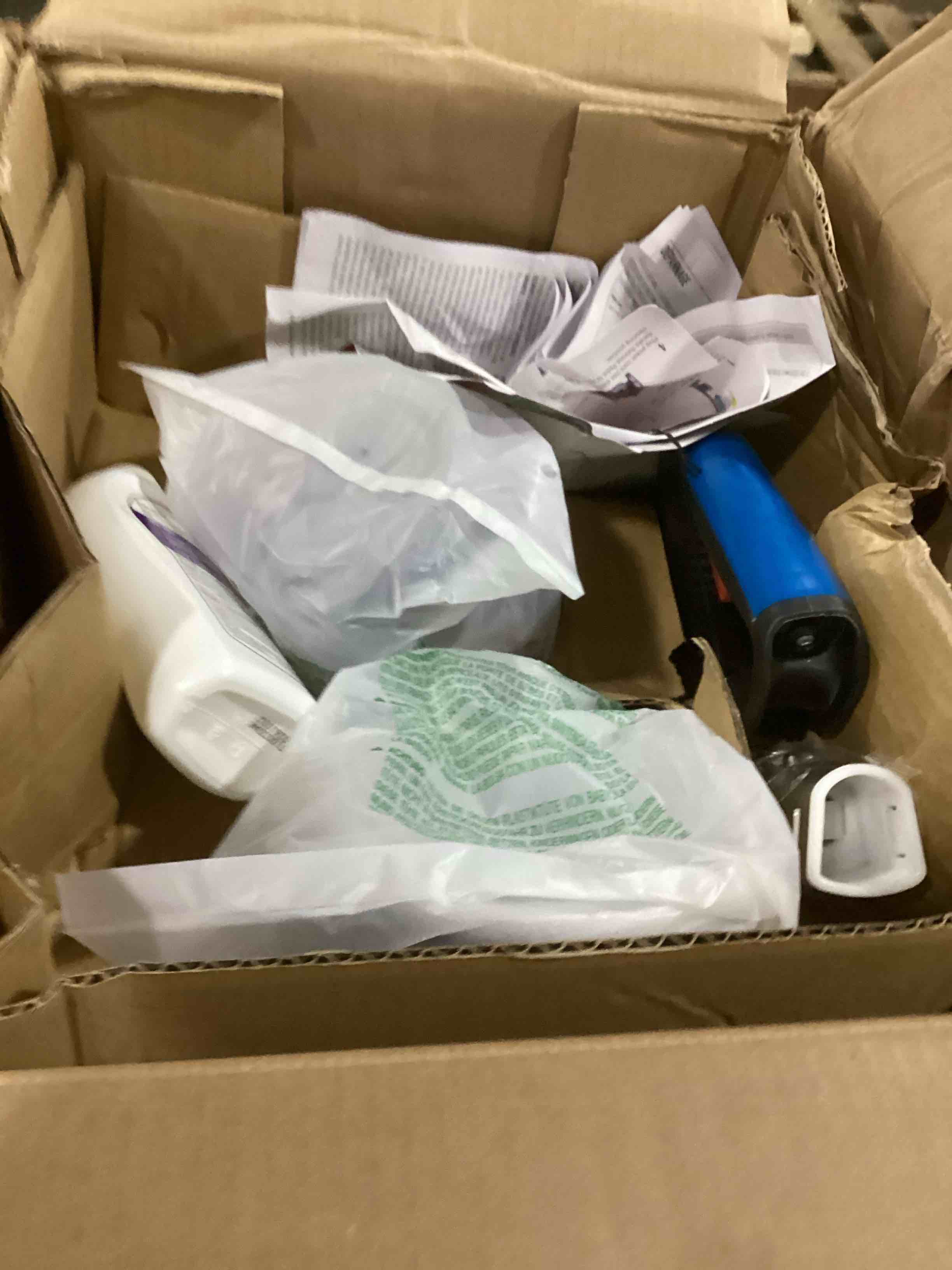 https://s3.amazonaws.com/lotting-images-prod/bidfta/PNK1298204_1740600449048.jpeg