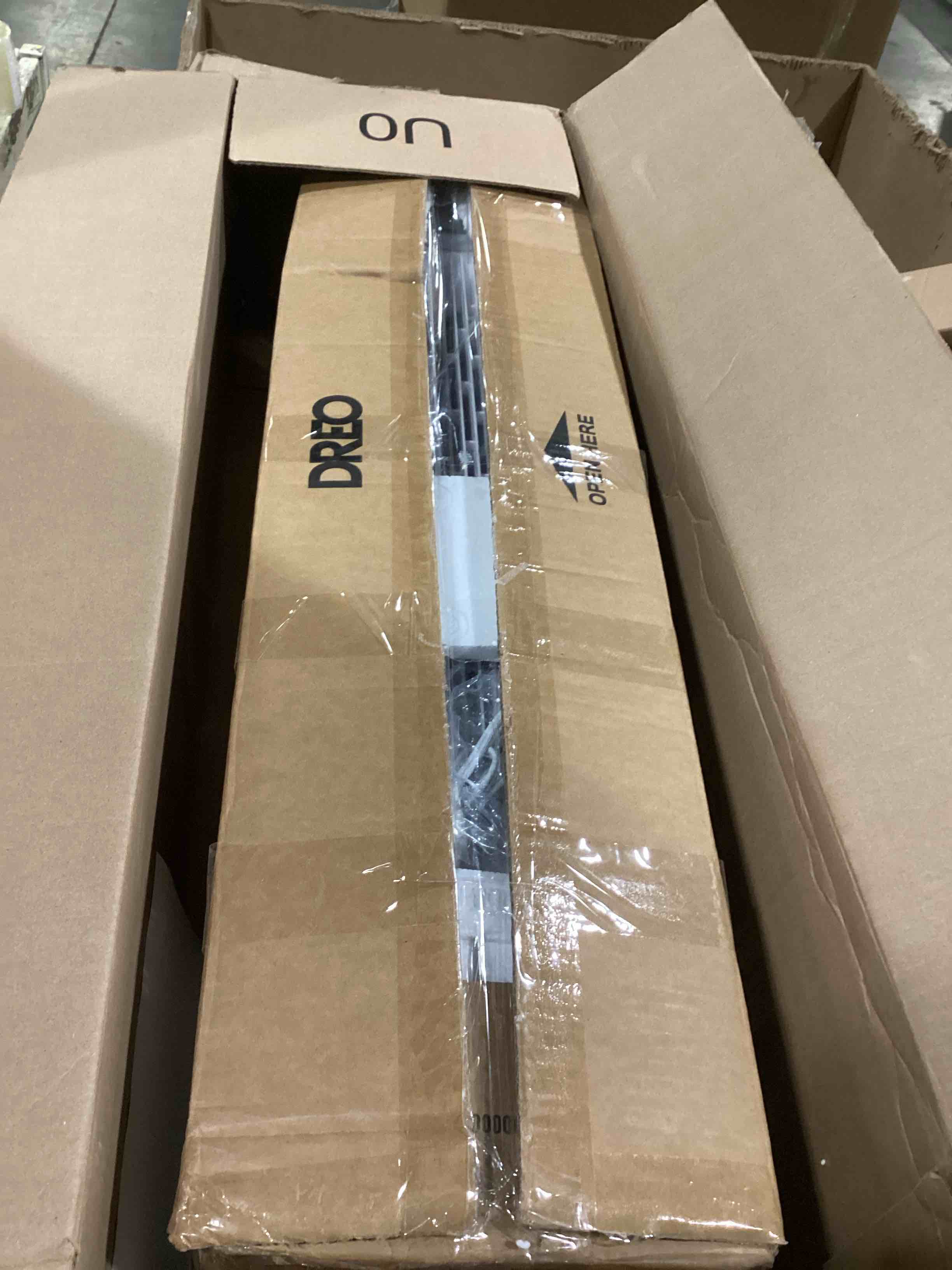 https://s3.amazonaws.com/lotting-images-prod/bidfta/PNK1298496_1741186256254.jpeg