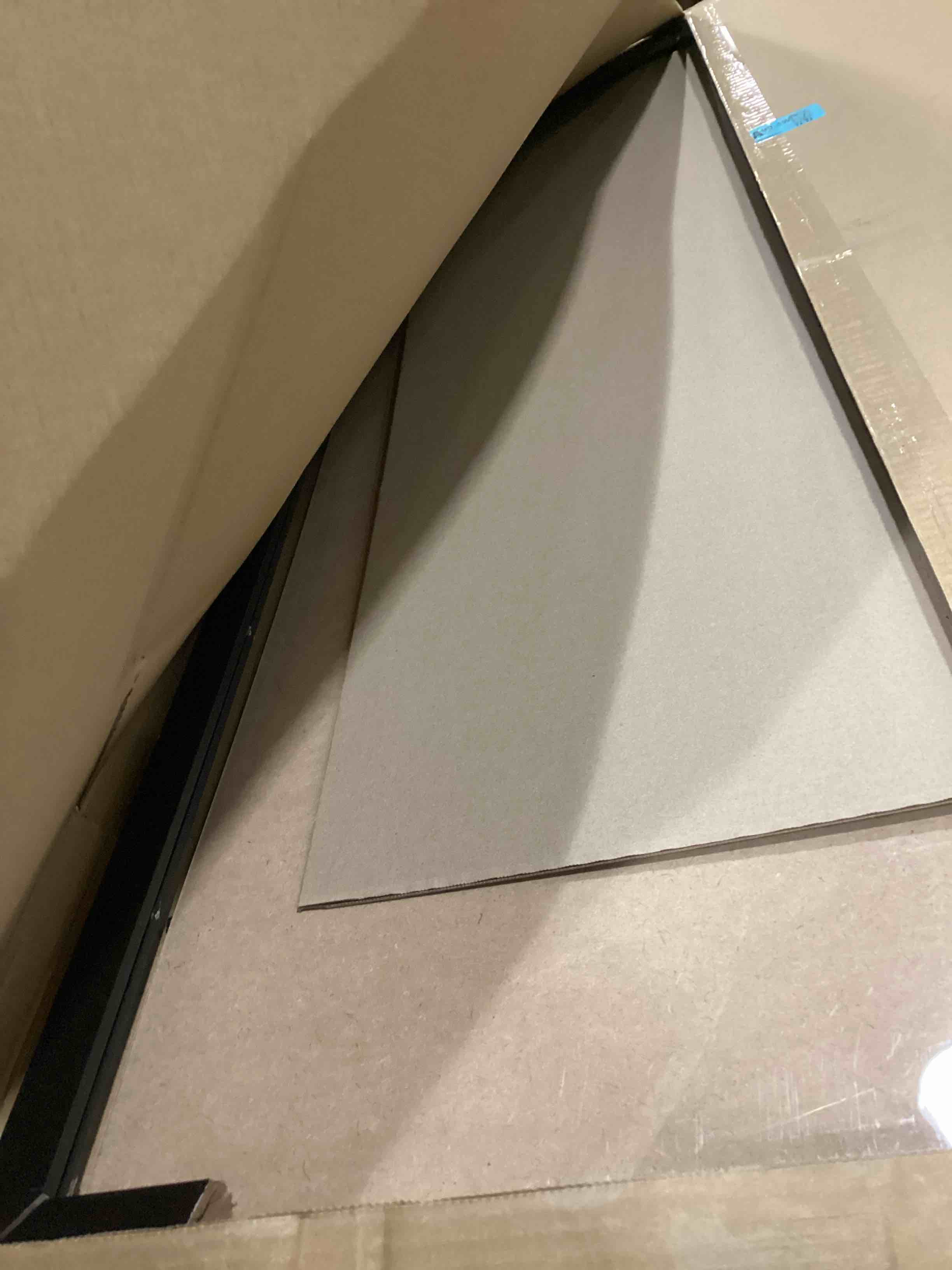 https://s3.amazonaws.com/lotting-images-prod/bidfta/PNK1298499_1741188379579.jpeg