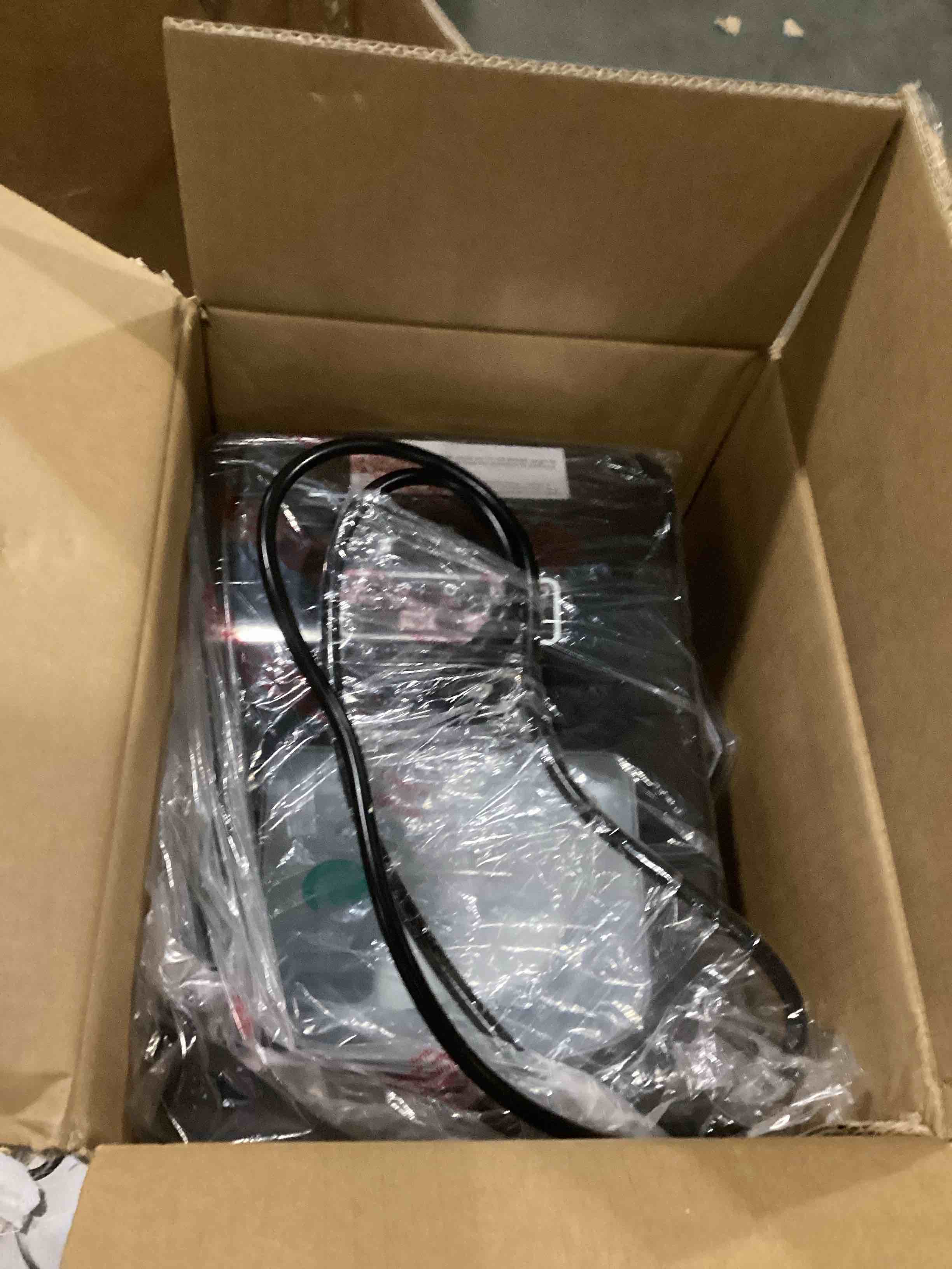 https://s3.amazonaws.com/lotting-images-prod/bidfta/PNK1300401_1740757432364.jpeg
