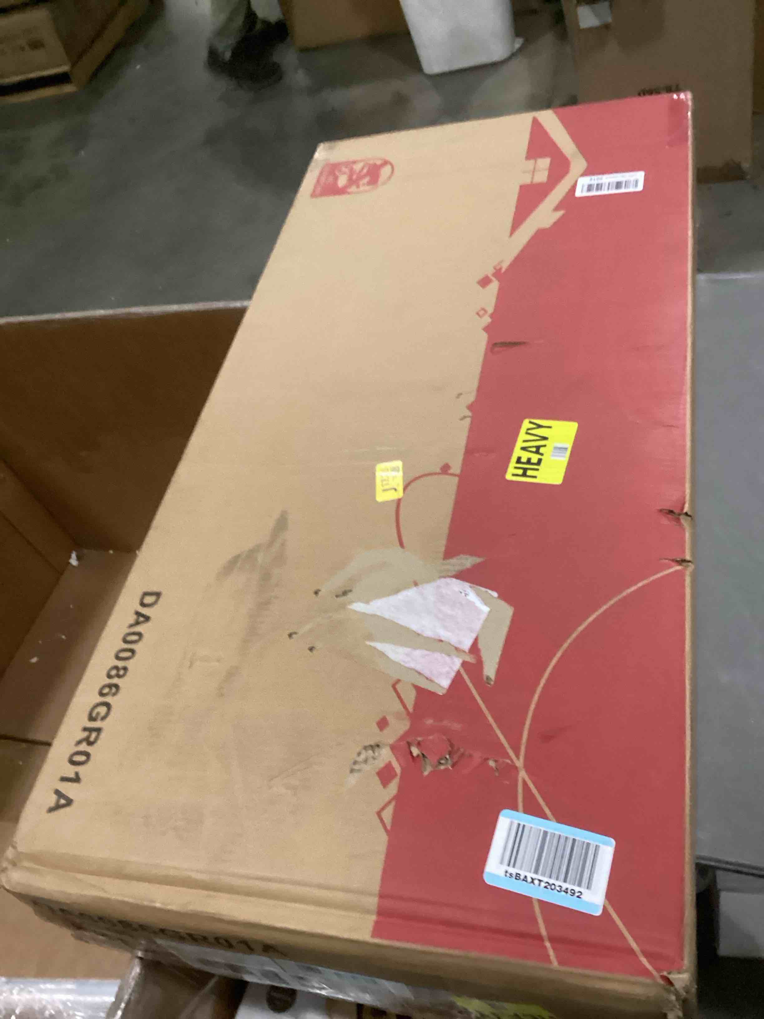https://s3.amazonaws.com/lotting-images-prod/bidfta/PNK1300820_1741182512359.jpeg