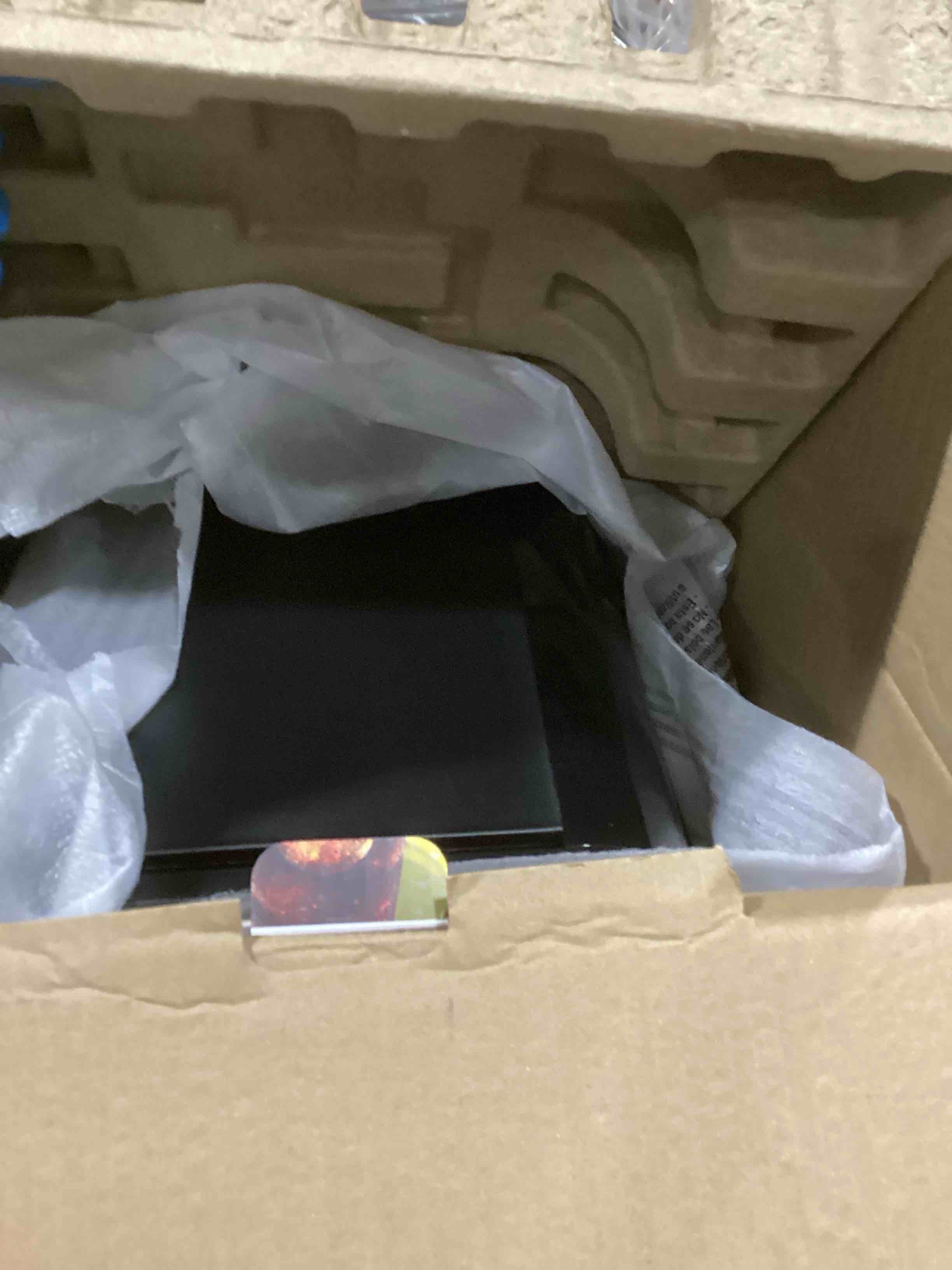 https://s3.amazonaws.com/lotting-images-prod/bidfta/PNK1301319_1741609715833.jpeg