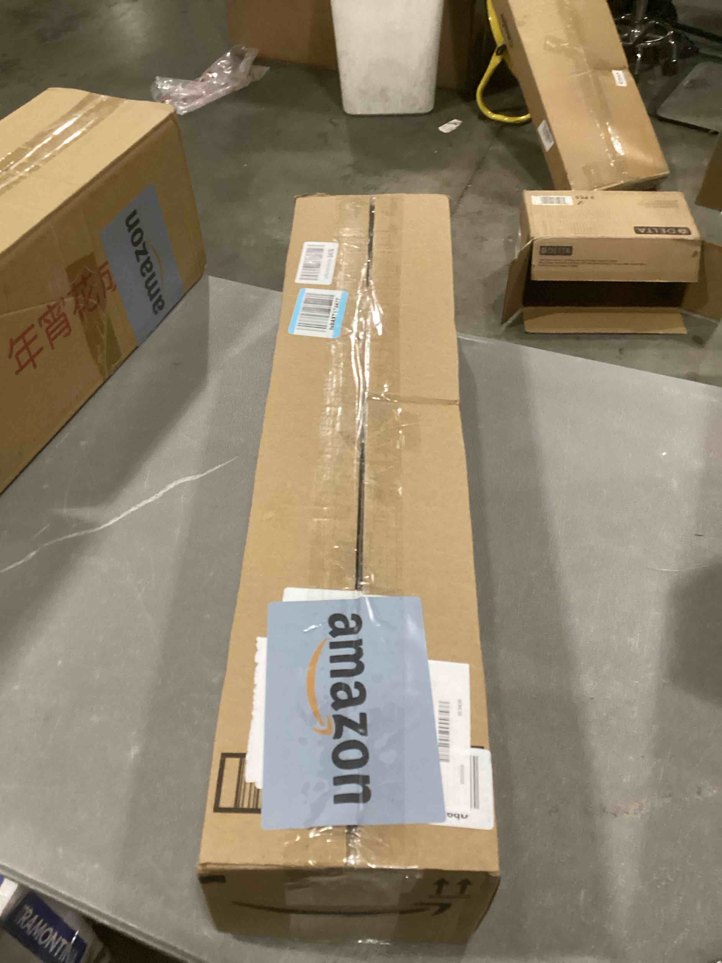 https://s3.amazonaws.com/lotting-images-prod/bidfta/PNK1301326_1741610840781.jpeg