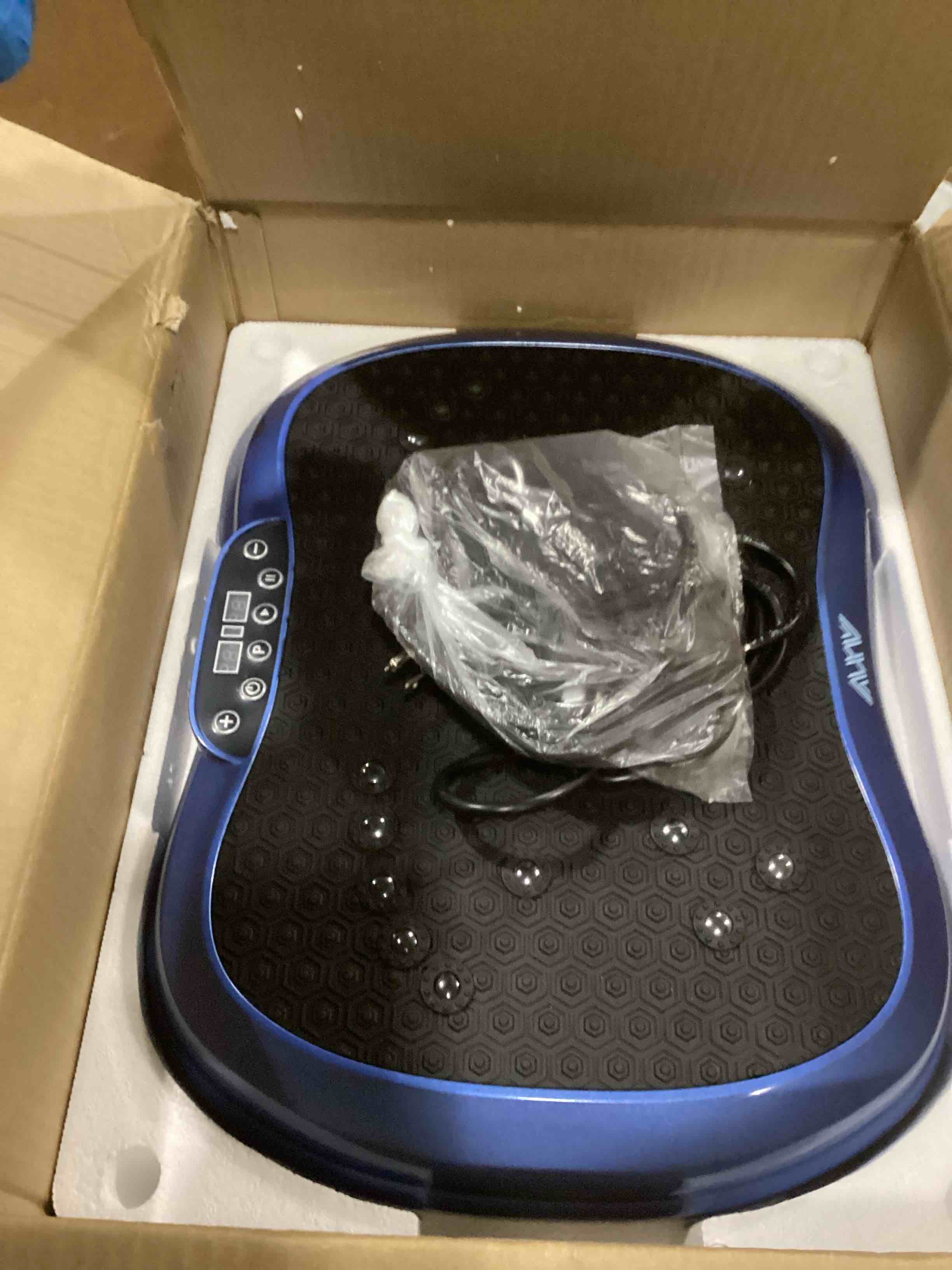 https://s3.amazonaws.com/lotting-images-prod/bidfta/PNK1301670_1741782637440.jpeg