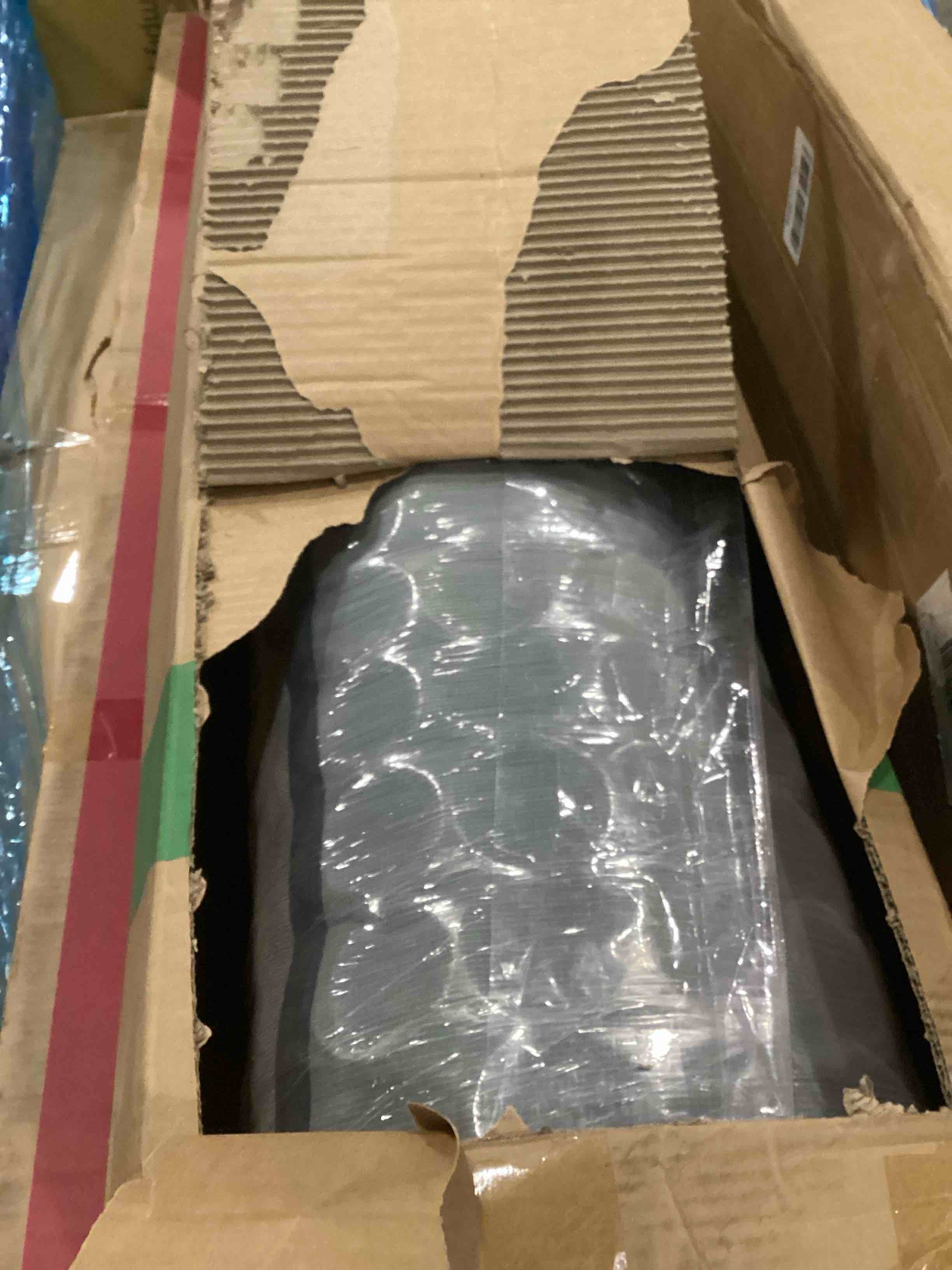 https://s3.amazonaws.com/lotting-images-prod/bidfta/PNK1302325_1742237511474.jpeg