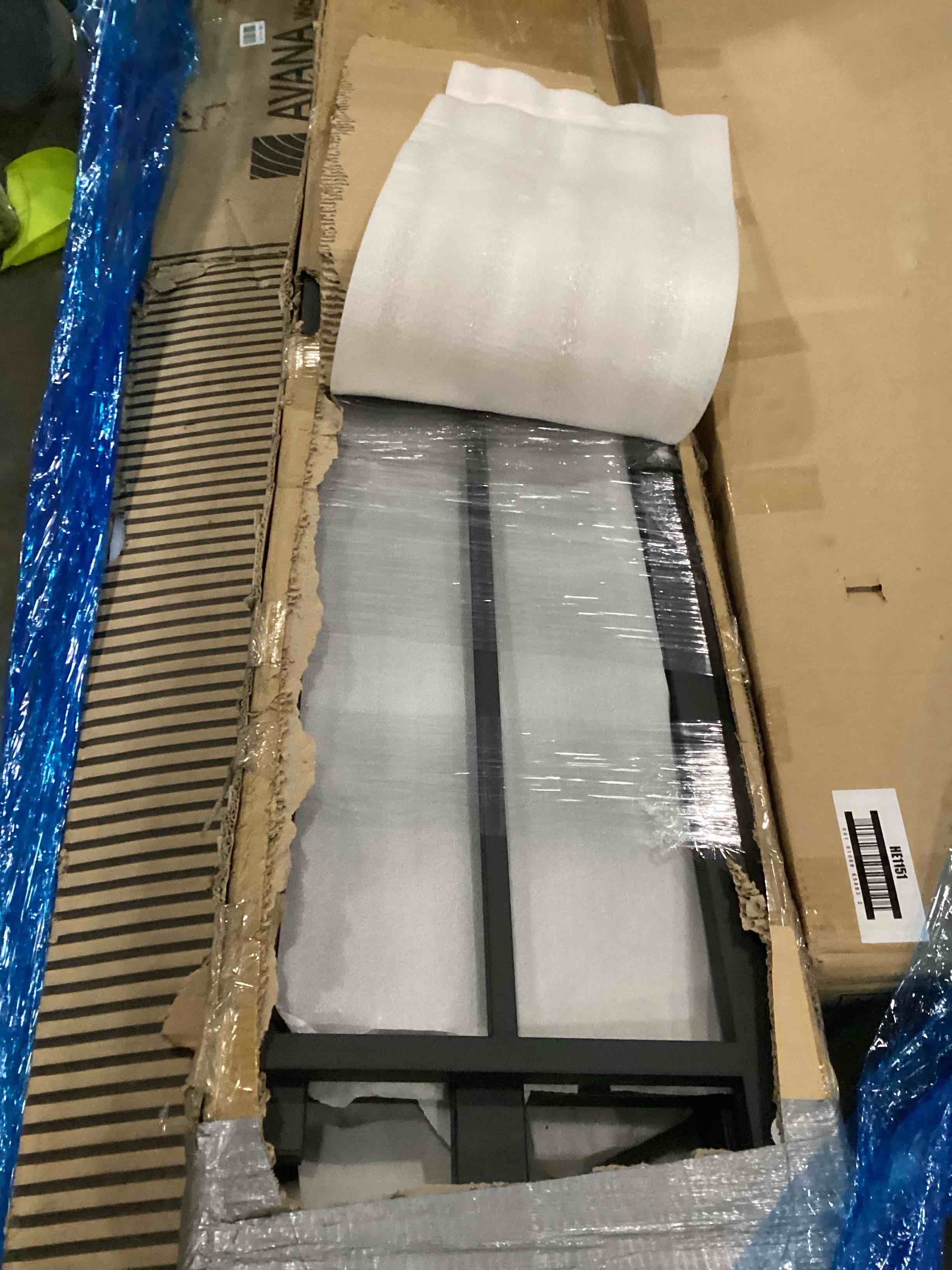 https://s3.amazonaws.com/lotting-images-prod/bidfta/PNK1302329_1742238377523.jpeg
