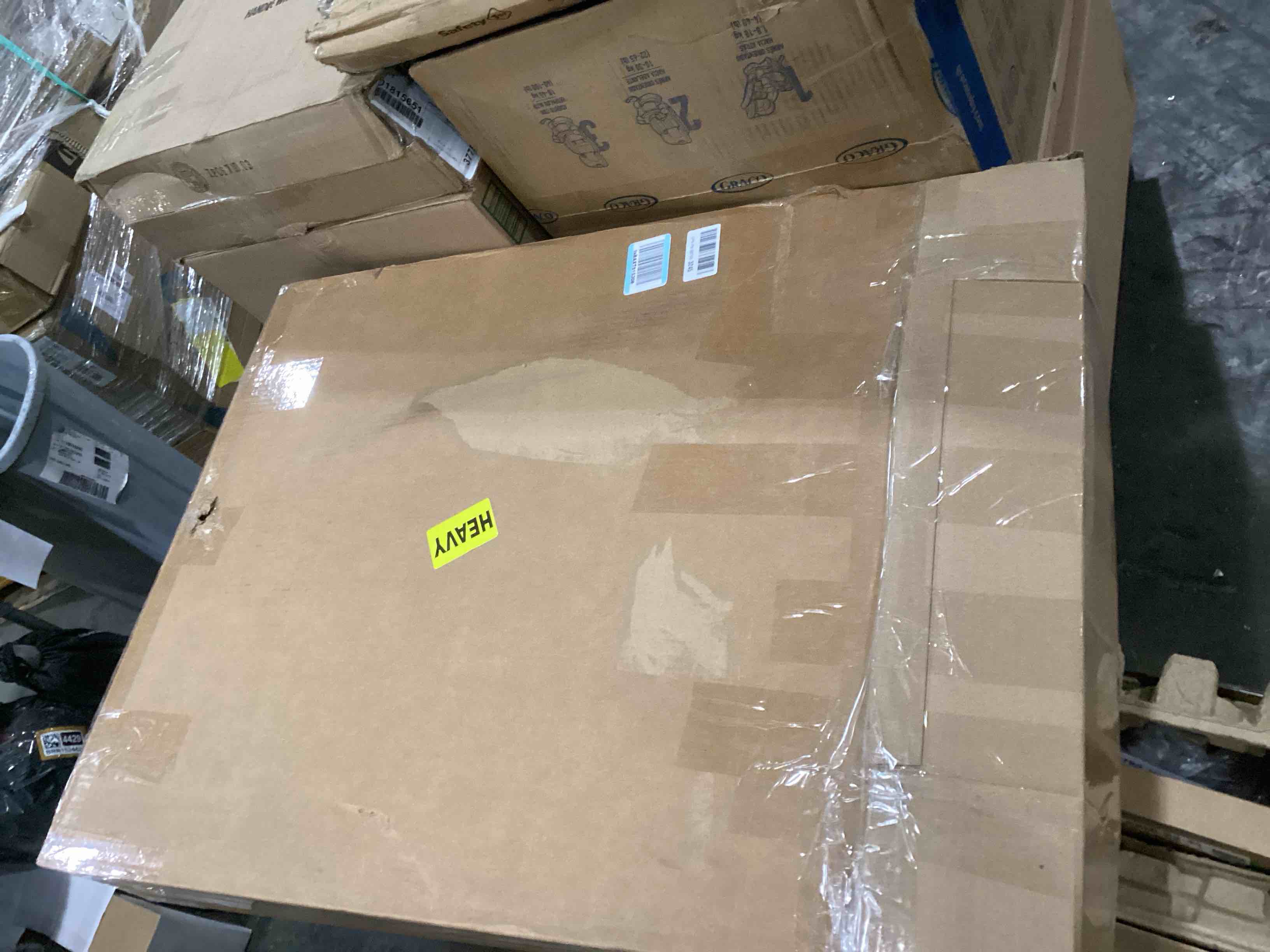 https://s3.amazonaws.com/lotting-images-prod/bidfta/PNK1302785_1742827990413.jpeg