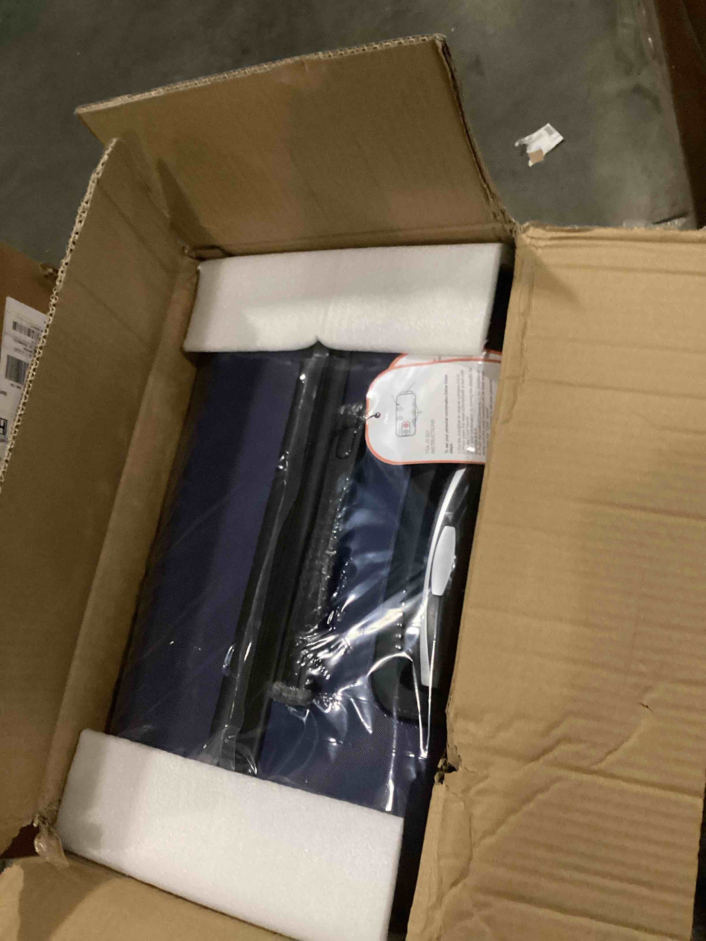 https://s3.amazonaws.com/lotting-images-prod/bidfta/PNK1302892_1742922463855.jpeg