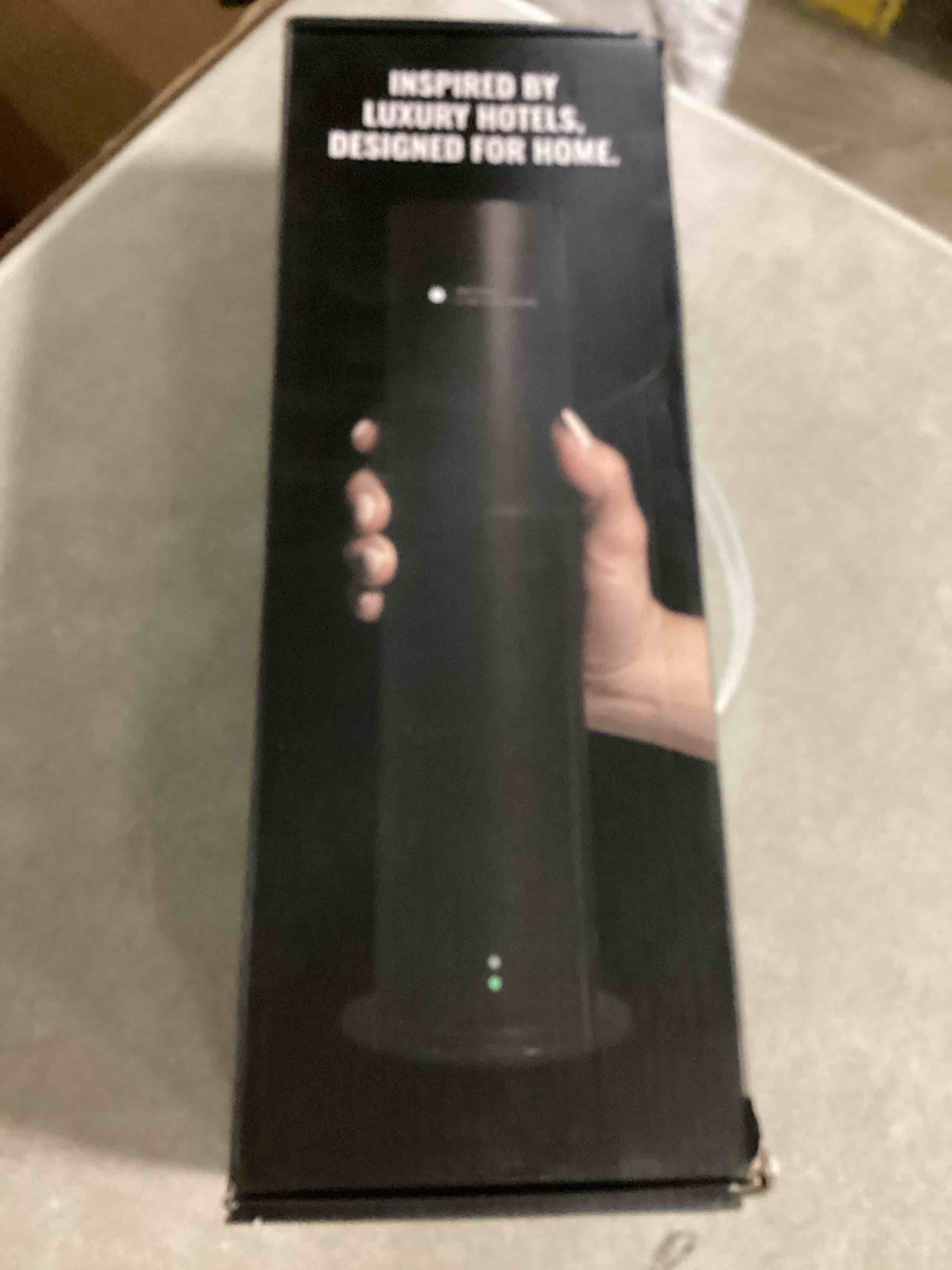 https://s3.amazonaws.com/lotting-images-prod/bidfta/PNK1304566_1744050972526.jpeg