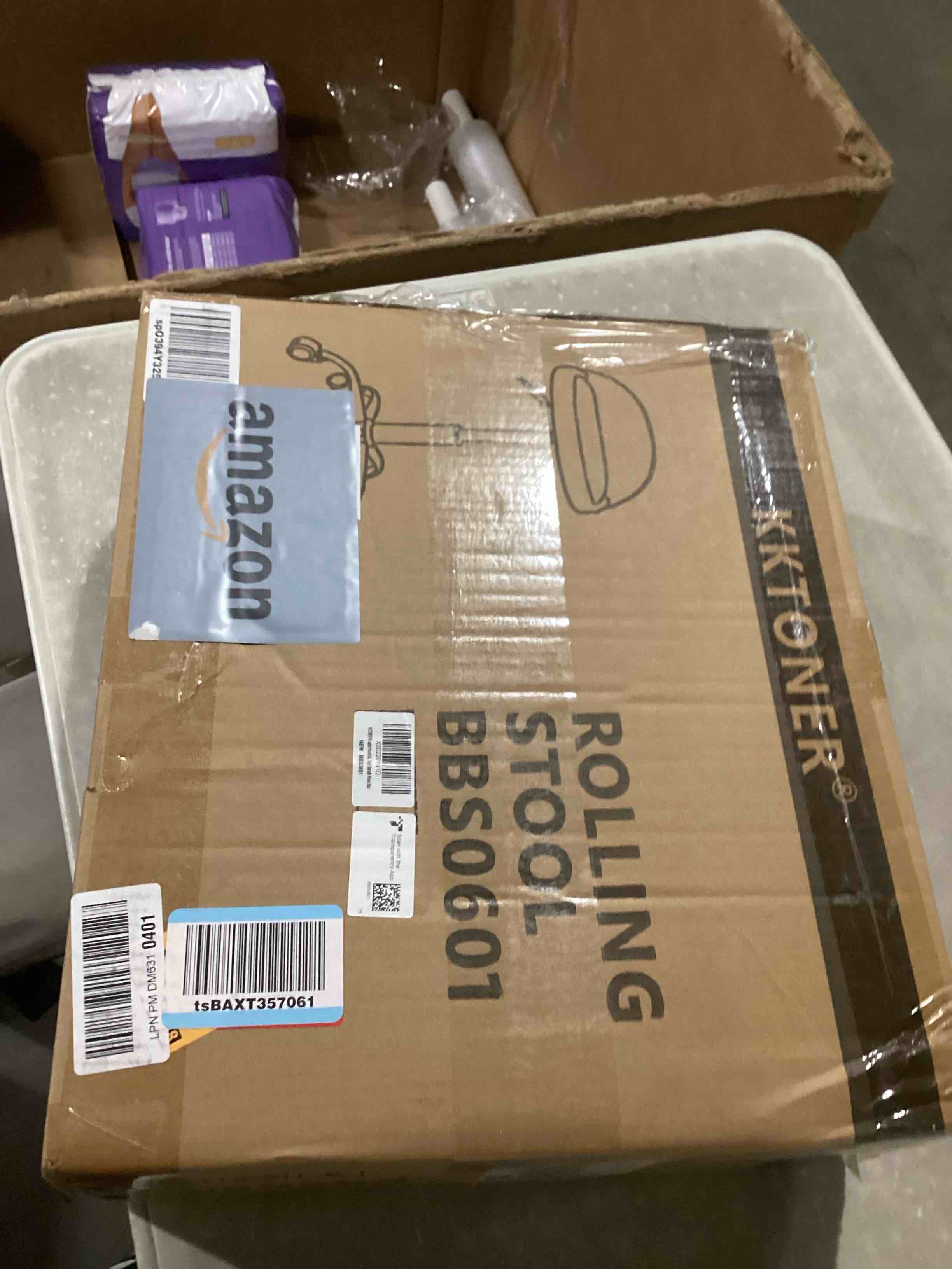 https://s3.amazonaws.com/lotting-images-prod/bidfta/PNK1306363_1741633312436.jpeg