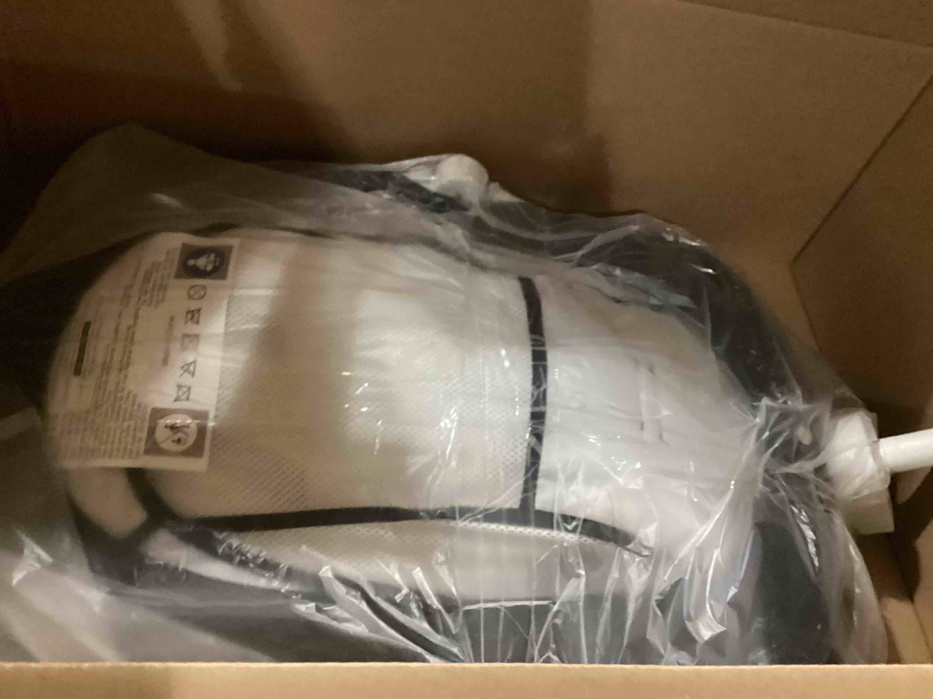 https://s3.amazonaws.com/lotting-images-prod/bidfta/PNK1308502_1743427102757.jpeg