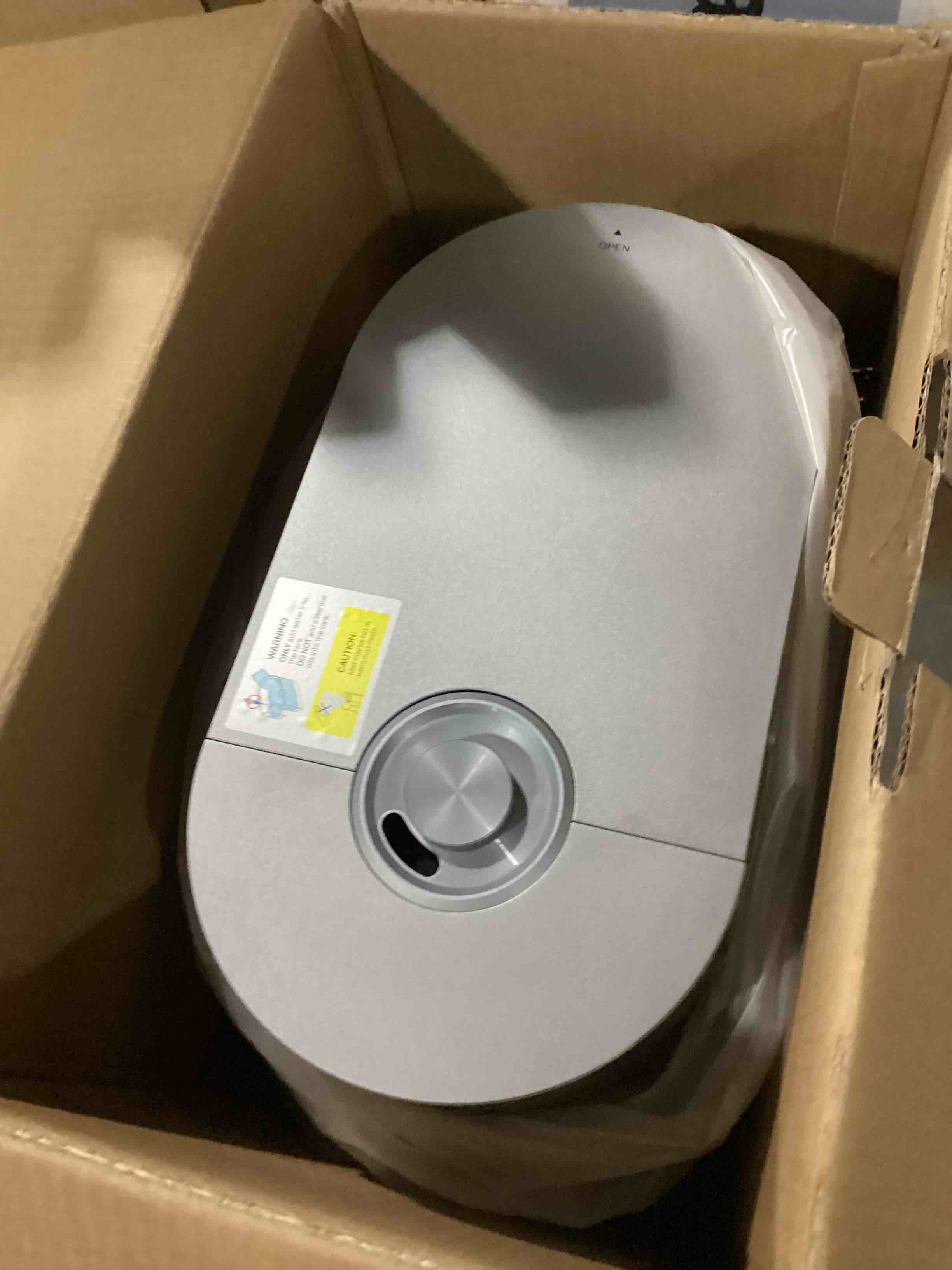 https://s3.amazonaws.com/lotting-images-prod/bidfta/PNK1308930_1743594417352.jpeg