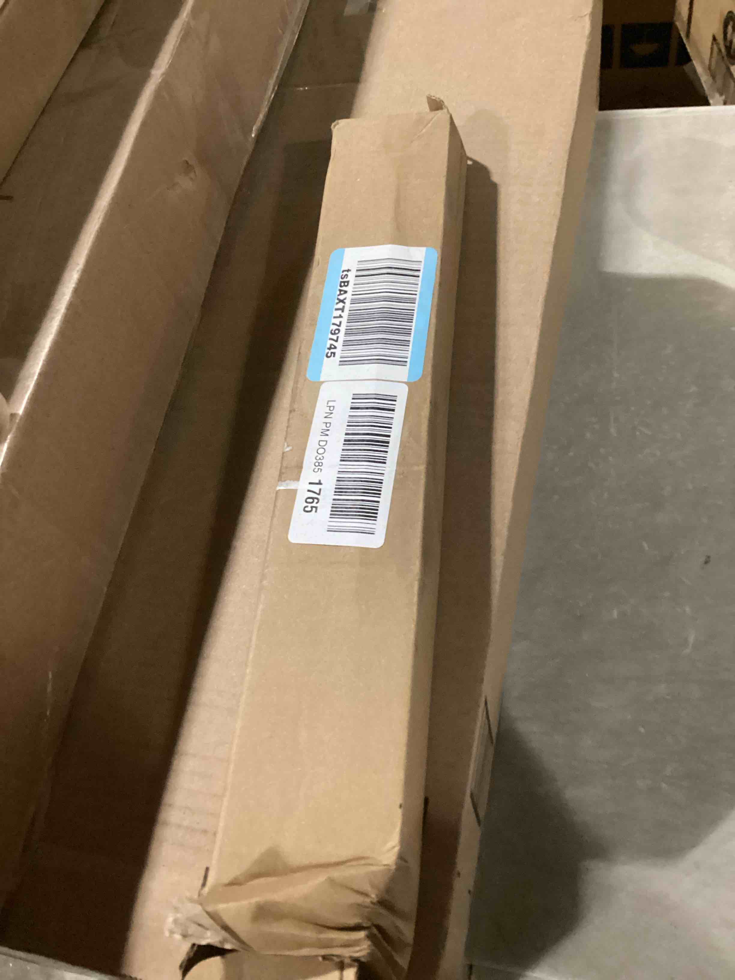 https://s3.amazonaws.com/lotting-images-prod/bidfta/PNK1308964_1743600118772.jpeg