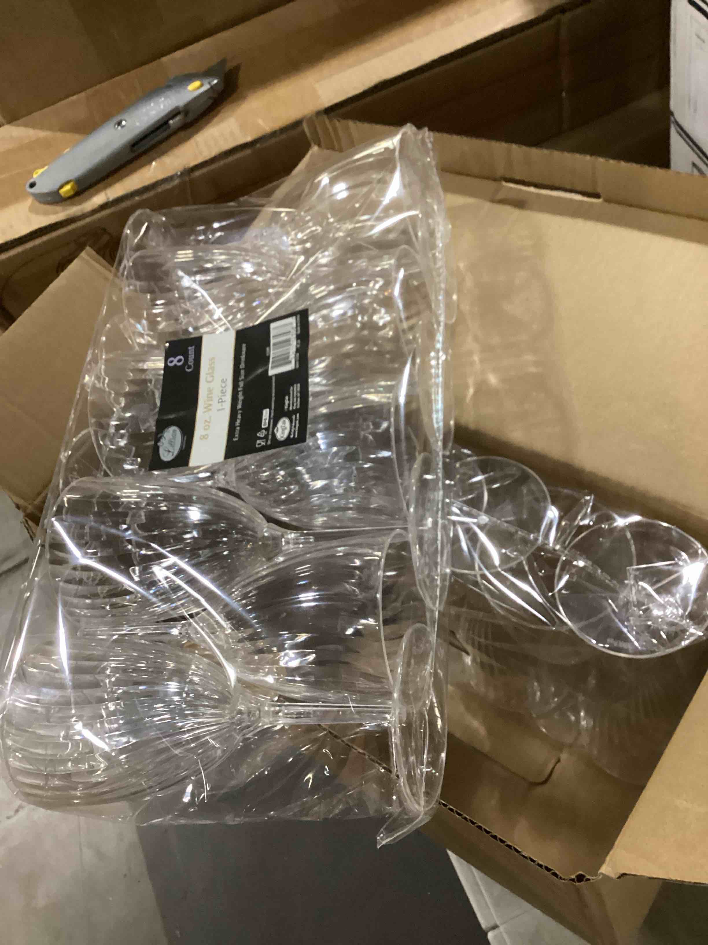https://s3.amazonaws.com/lotting-images-prod/bidfta/PNK1308990_1743604622273.jpeg