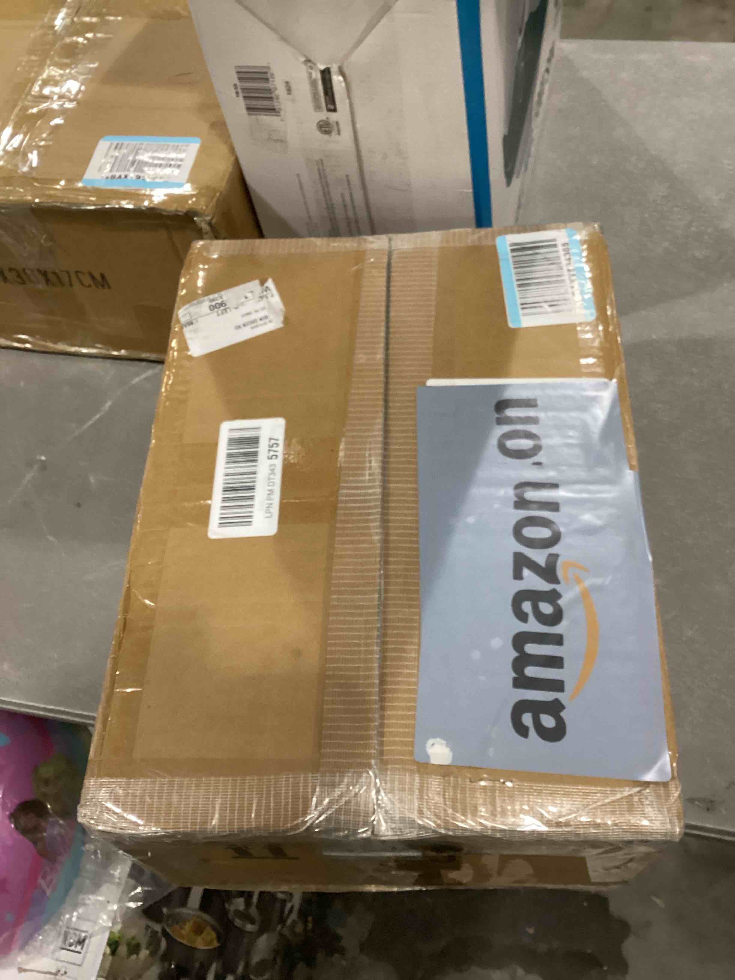 https://s3.amazonaws.com/lotting-images-prod/bidfta/PNK1310204_1744031587042.jpeg