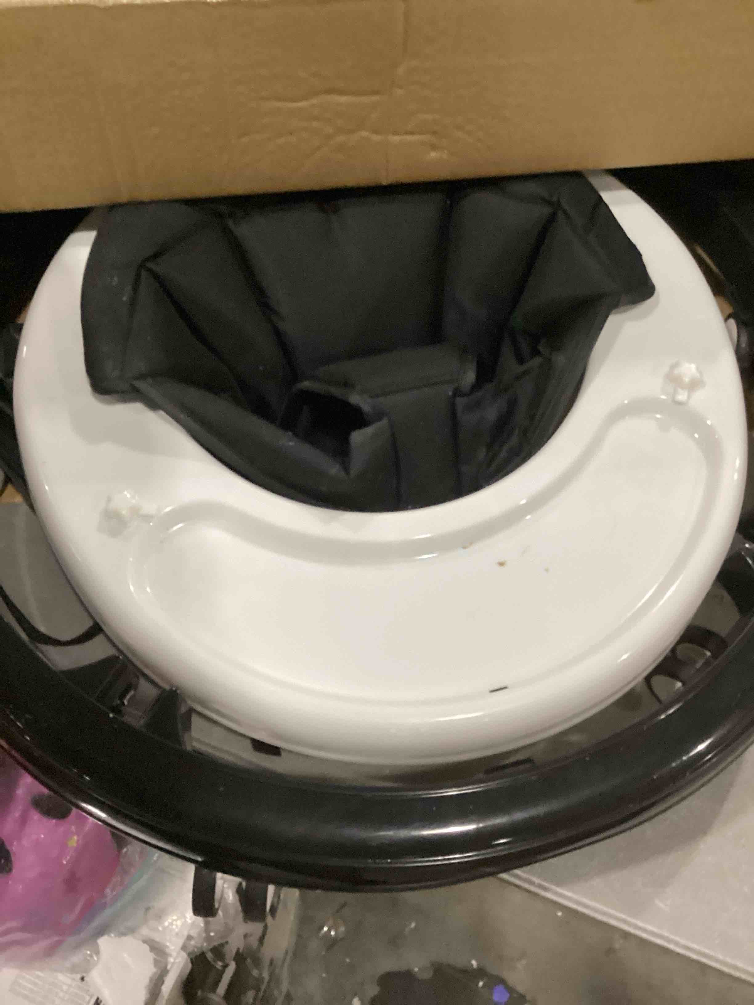 https://s3.amazonaws.com/lotting-images-prod/bidfta/PNK1310291_1744046375420.jpeg