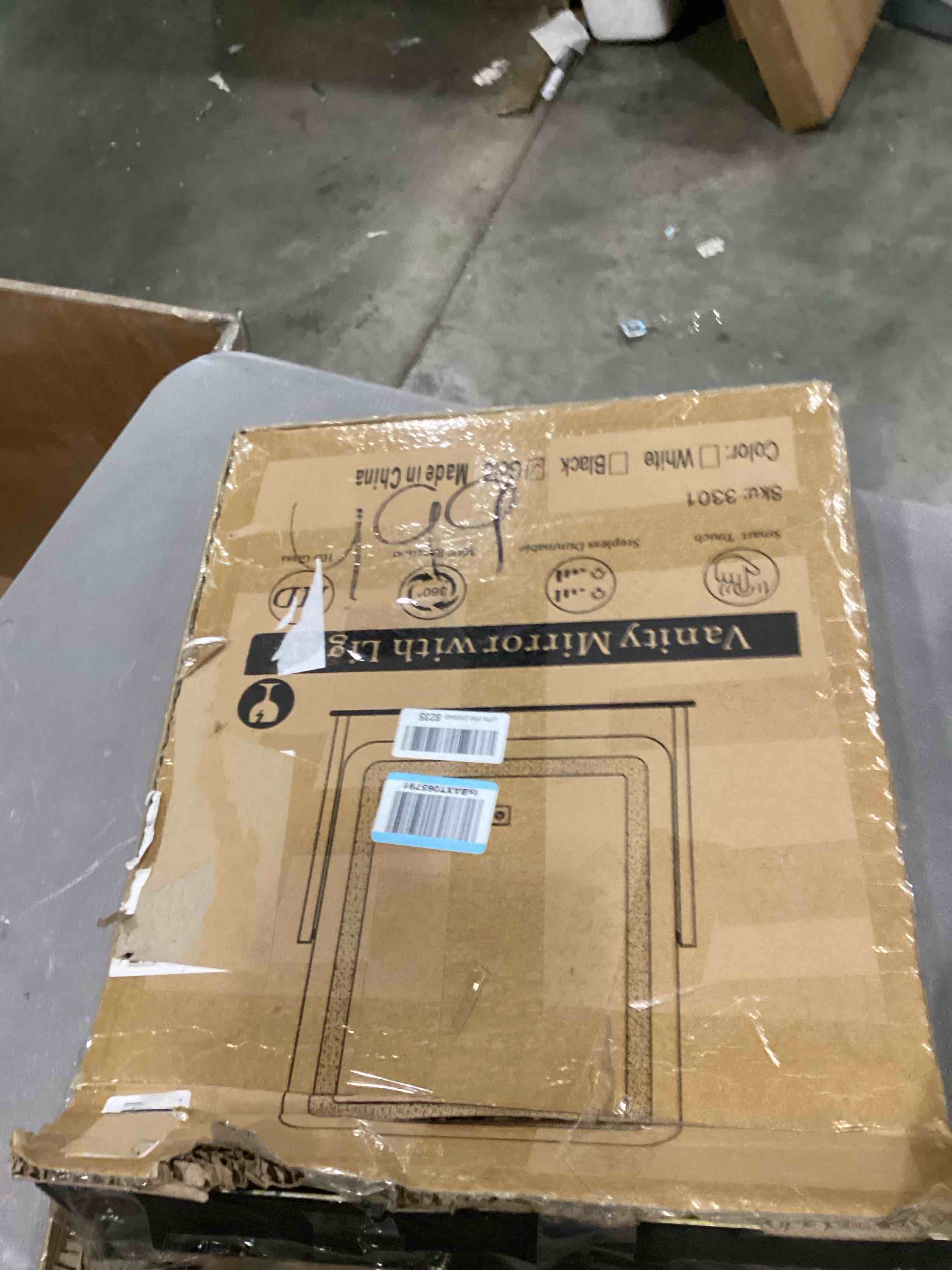 https://s3.amazonaws.com/lotting-images-prod/bidfta/PNK1310632_1744220805679.jpeg
