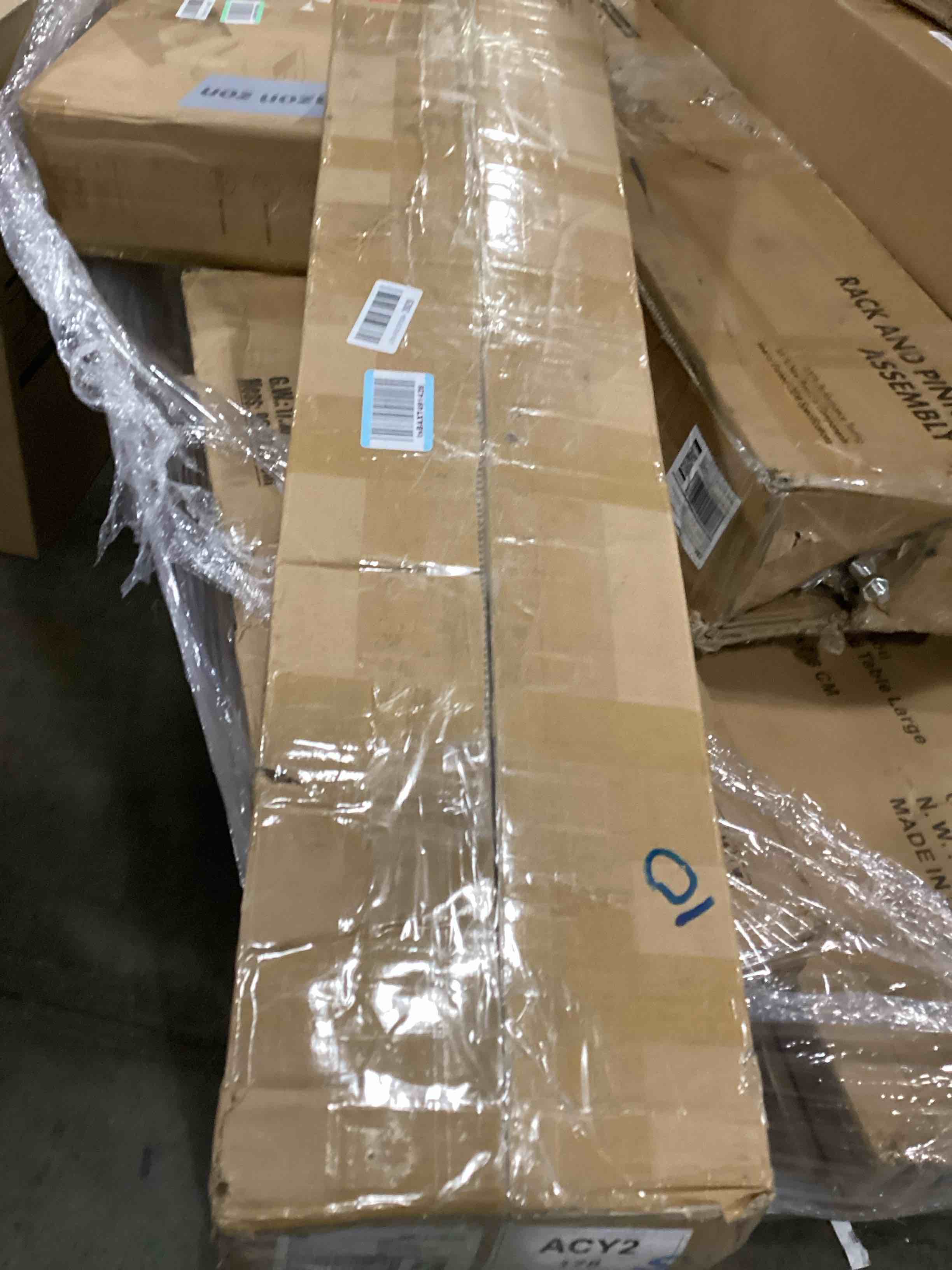 https://s3.amazonaws.com/lotting-images-prod/bidfta/PNK1310778_1744305040378.jpeg