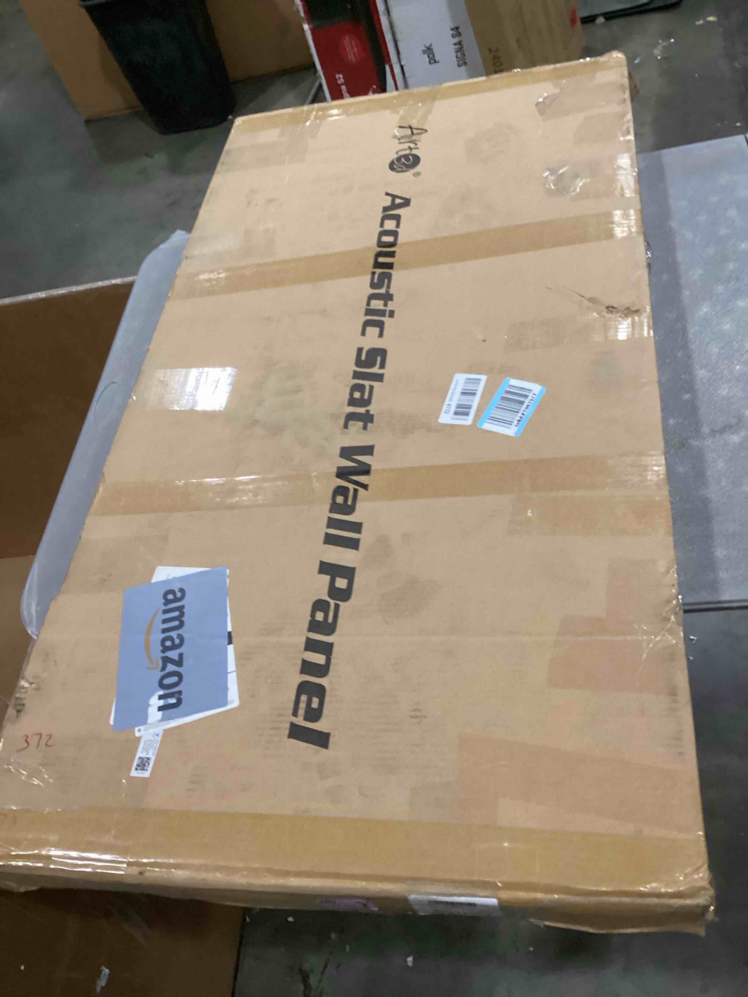 https://s3.amazonaws.com/lotting-images-prod/bidfta/PNK1310940_1744391428222.jpeg