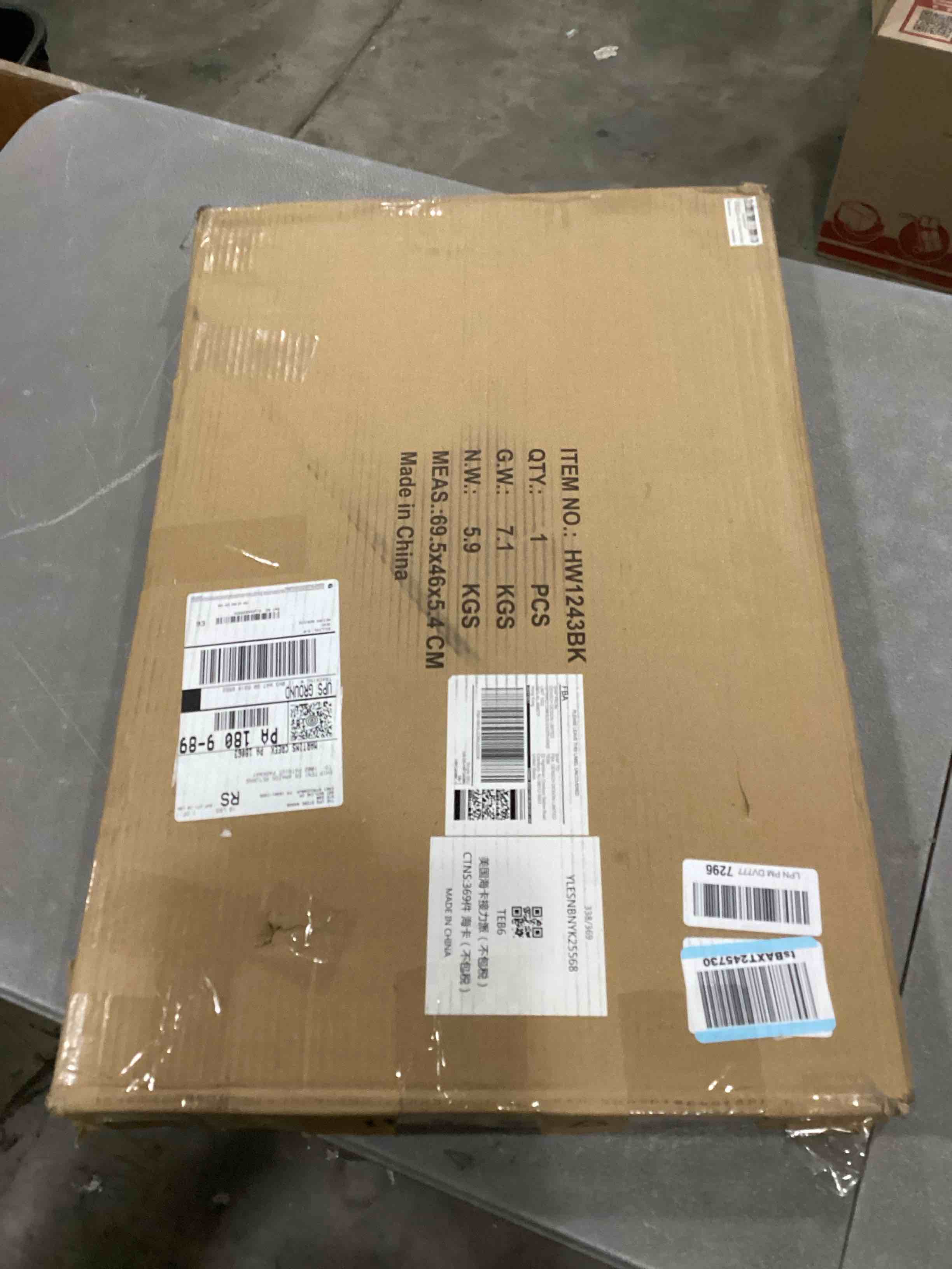 https://s3.amazonaws.com/lotting-images-prod/bidfta/PNK1311954_1745422055469.jpeg