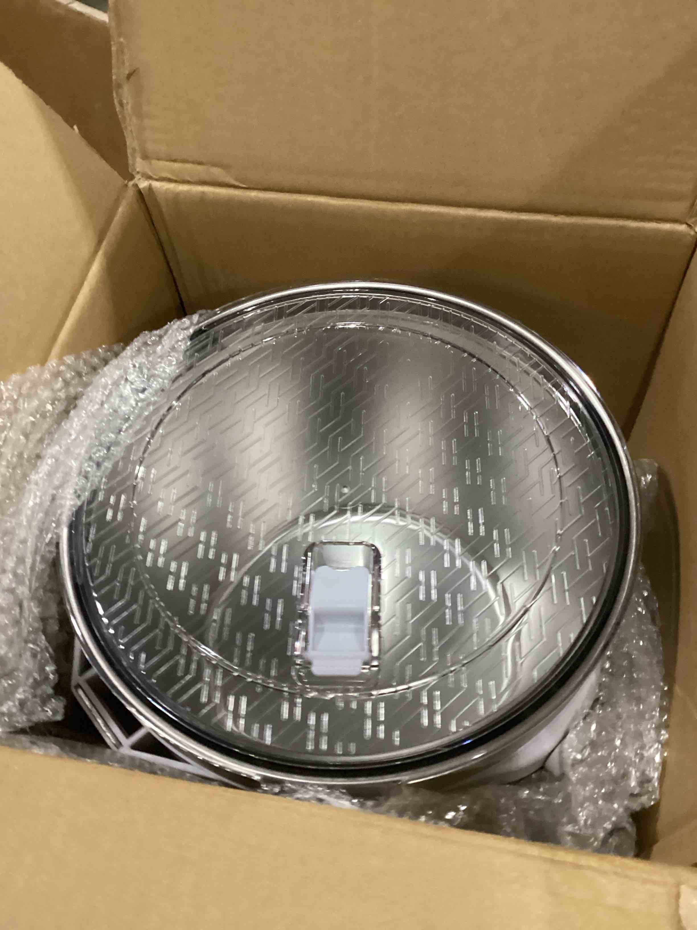 https://s3.amazonaws.com/lotting-images-prod/bidfta/PNK1311996_1745429787009.jpeg