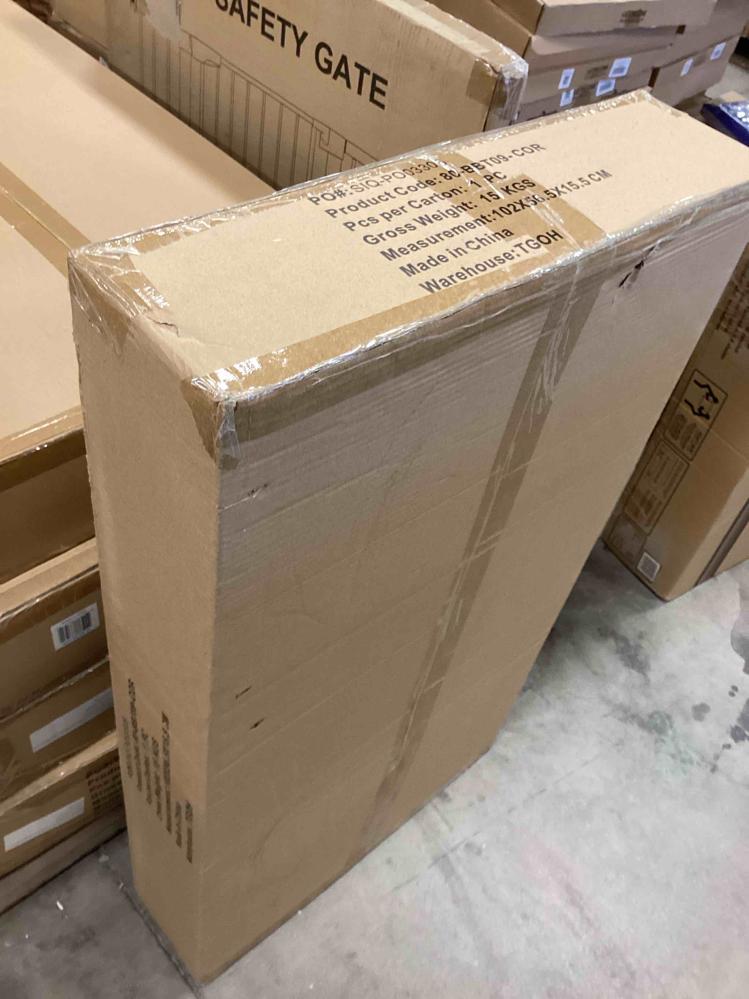 https://s3.amazonaws.com/lotting-images-prod/bidfta/PNK1312320_1736960677720.jpeg