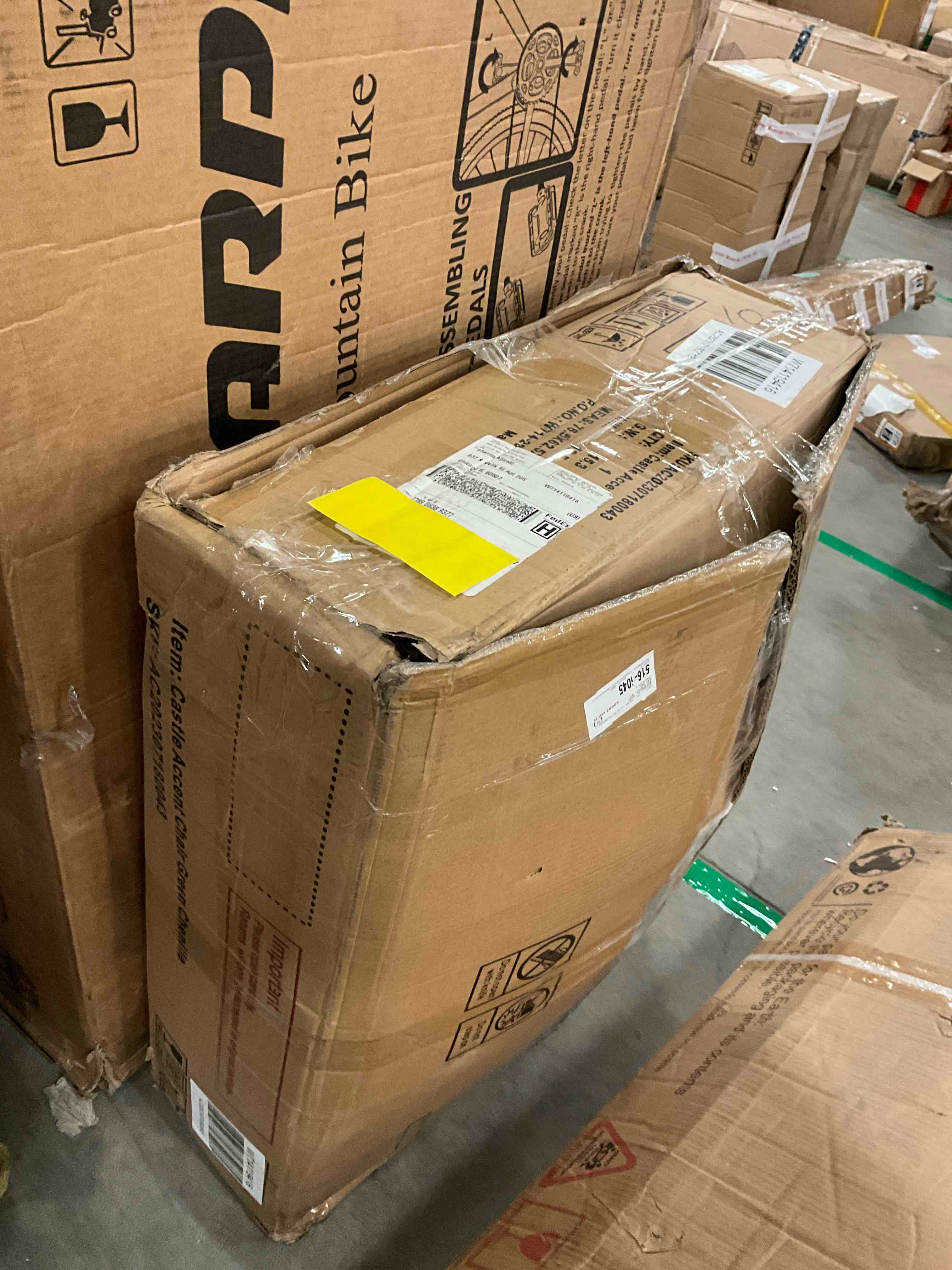 https://s3.amazonaws.com/lotting-images-prod/bidfta/PNK1315001_1736349827507.jpeg