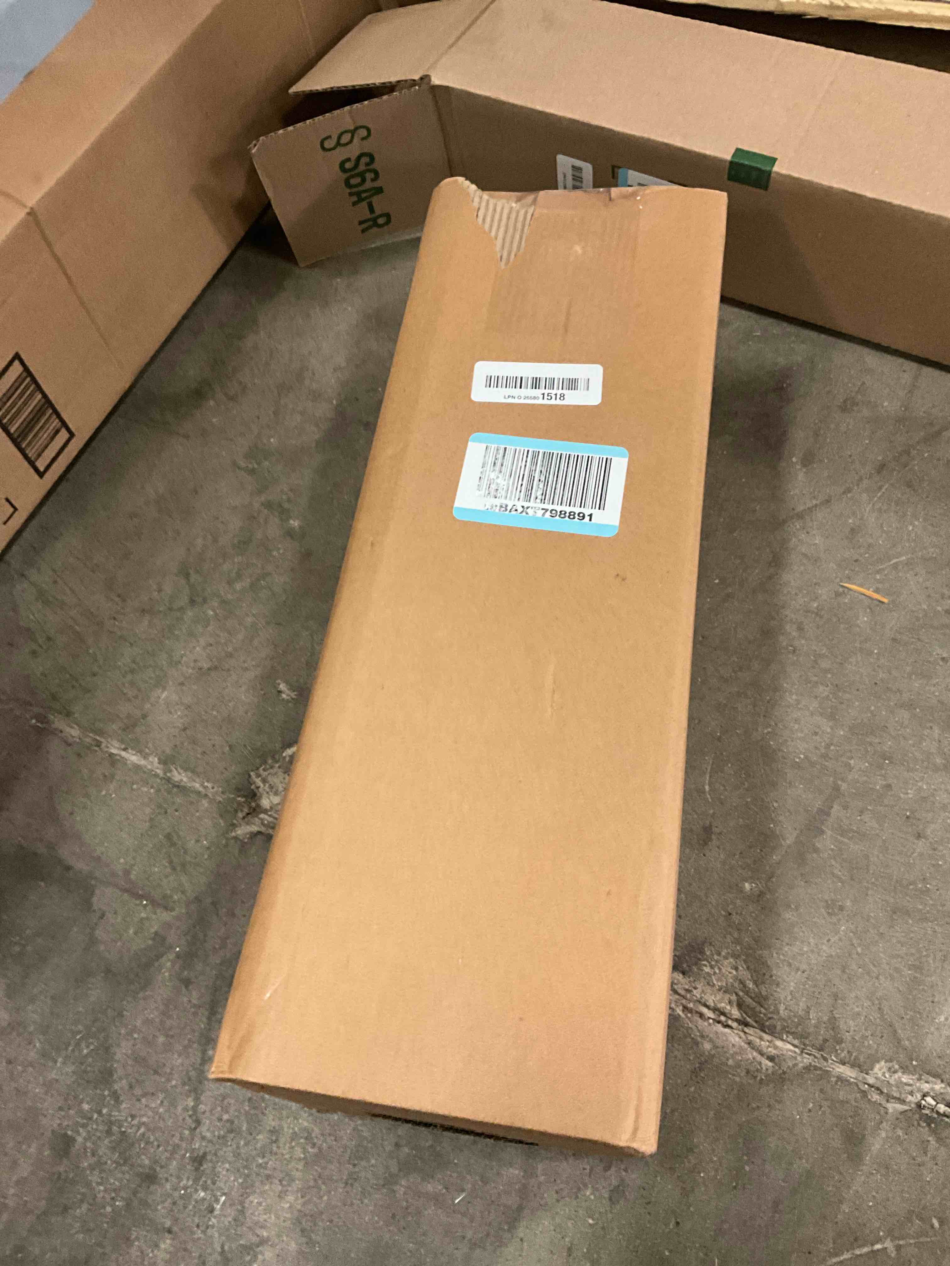 https://s3.amazonaws.com/lotting-images-prod/bidfta/PNK1315381_1736454448670.jpeg