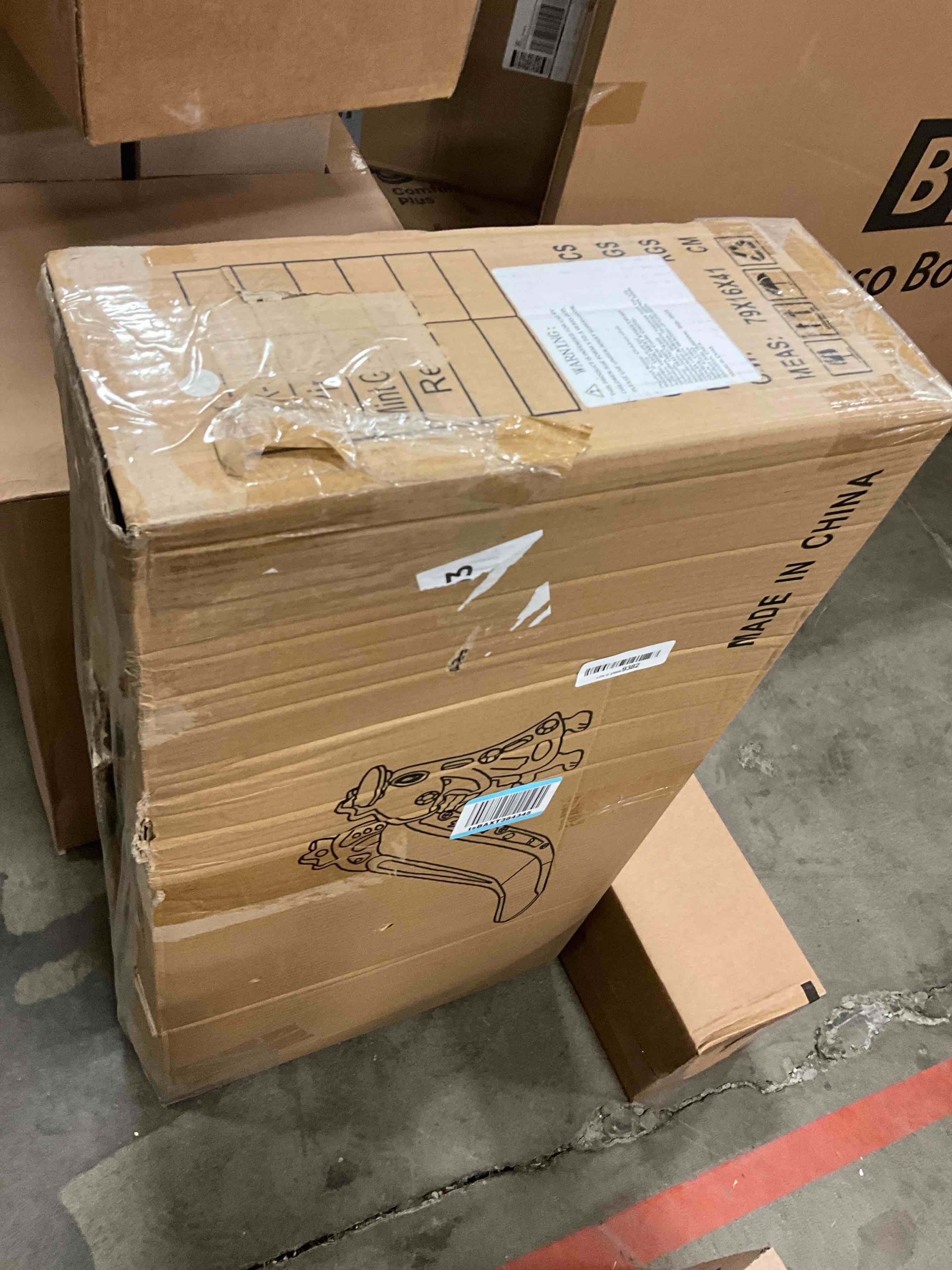 https://s3.amazonaws.com/lotting-images-prod/bidfta/PNK1315426_1736449276733.jpeg