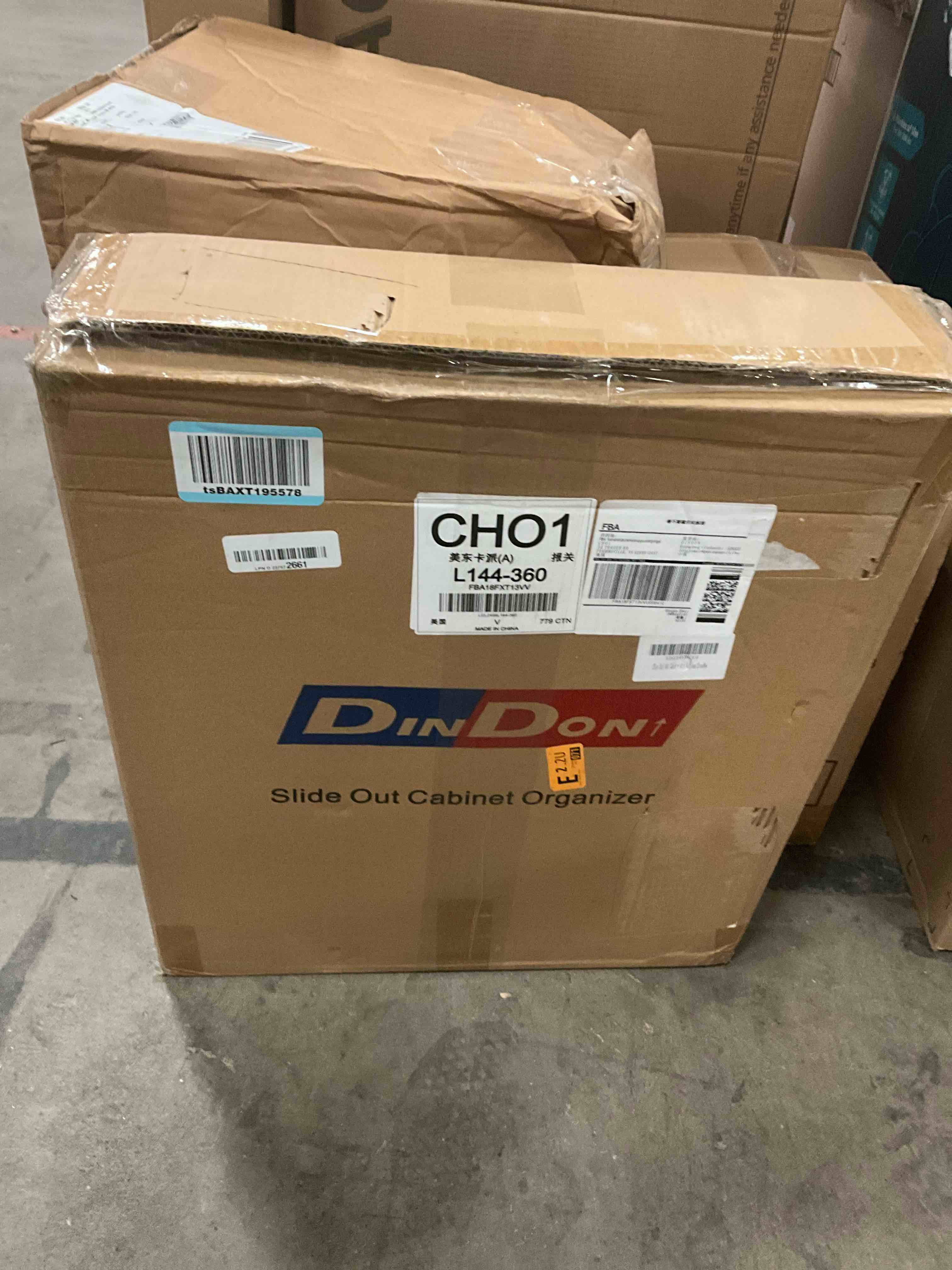 https://s3.amazonaws.com/lotting-images-prod/bidfta/PNK1315454_1736460490508.jpeg