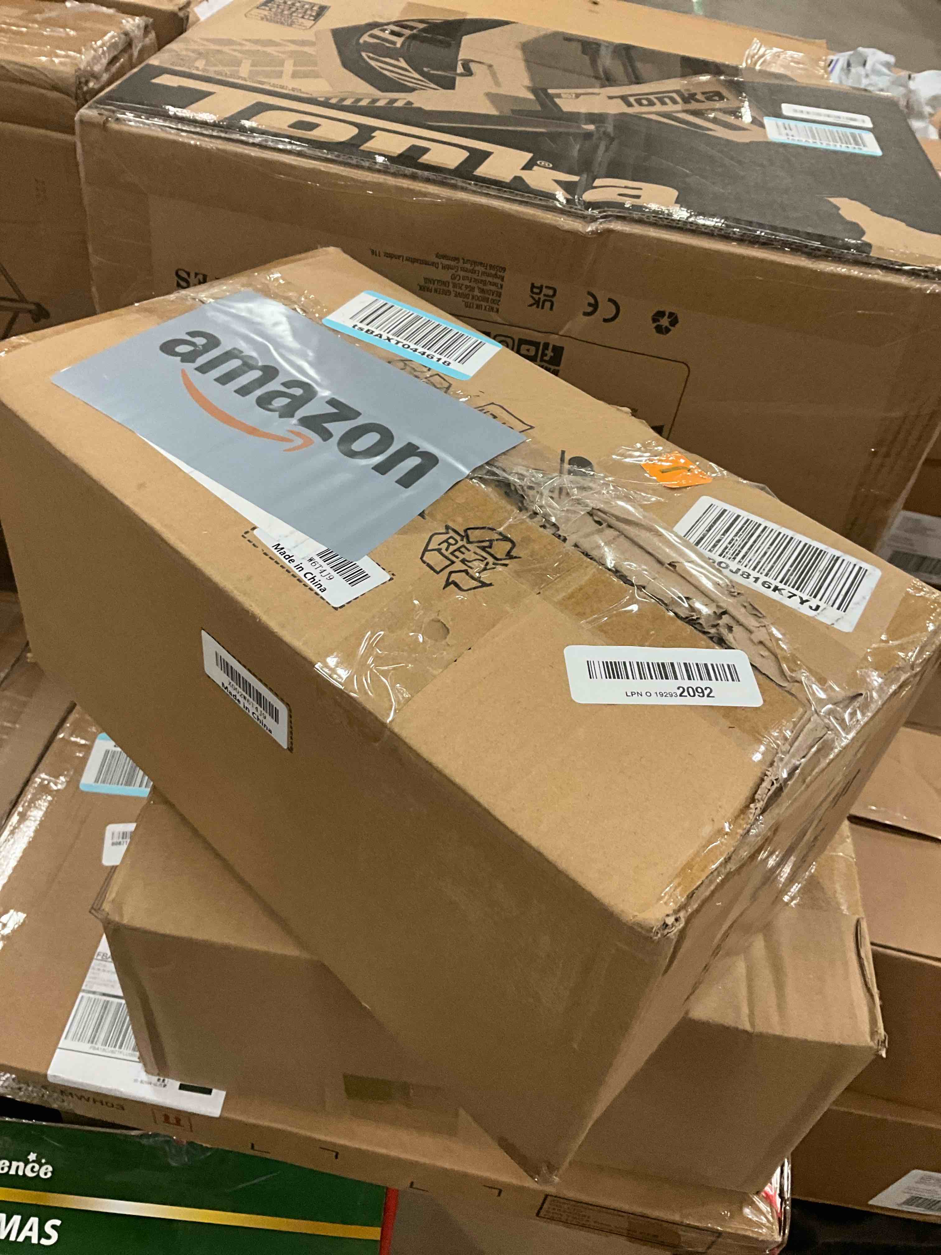 https://s3.amazonaws.com/lotting-images-prod/bidfta/PNK1315458_1736460343345.jpeg