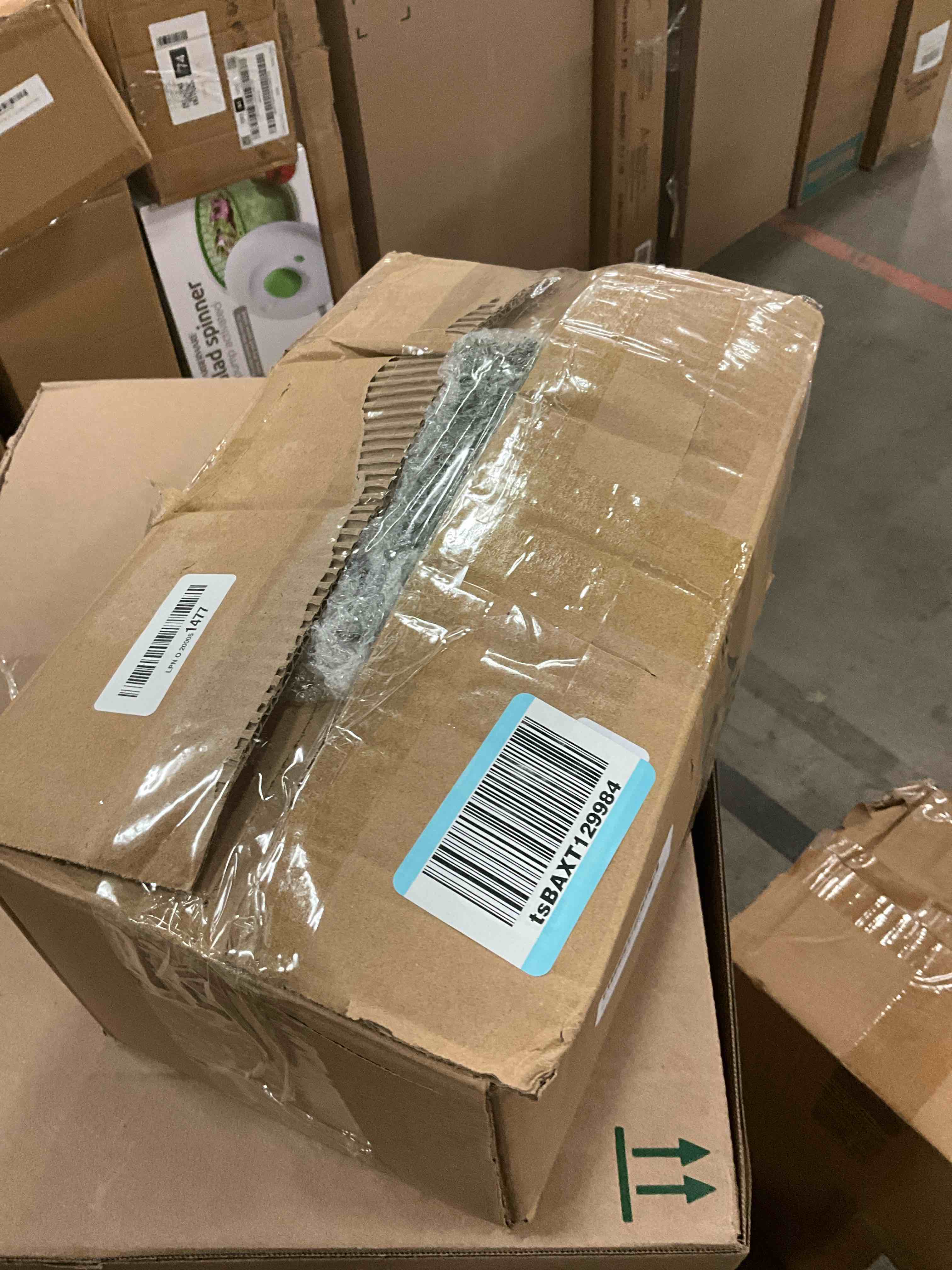 https://s3.amazonaws.com/lotting-images-prod/bidfta/PNK1315468_1736459910329.jpeg