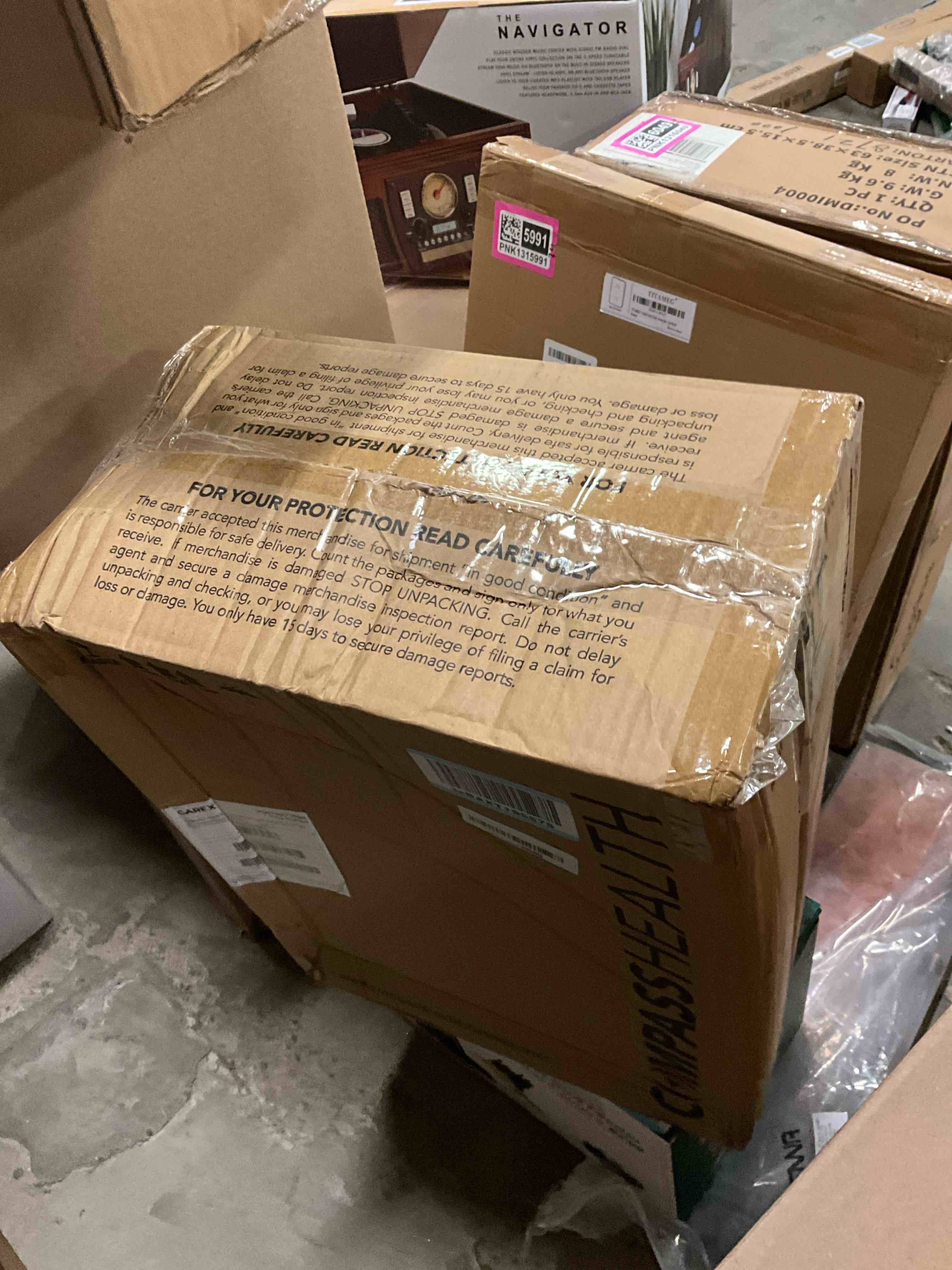 https://s3.amazonaws.com/lotting-images-prod/bidfta/PNK1315962_1736868006149.jpeg