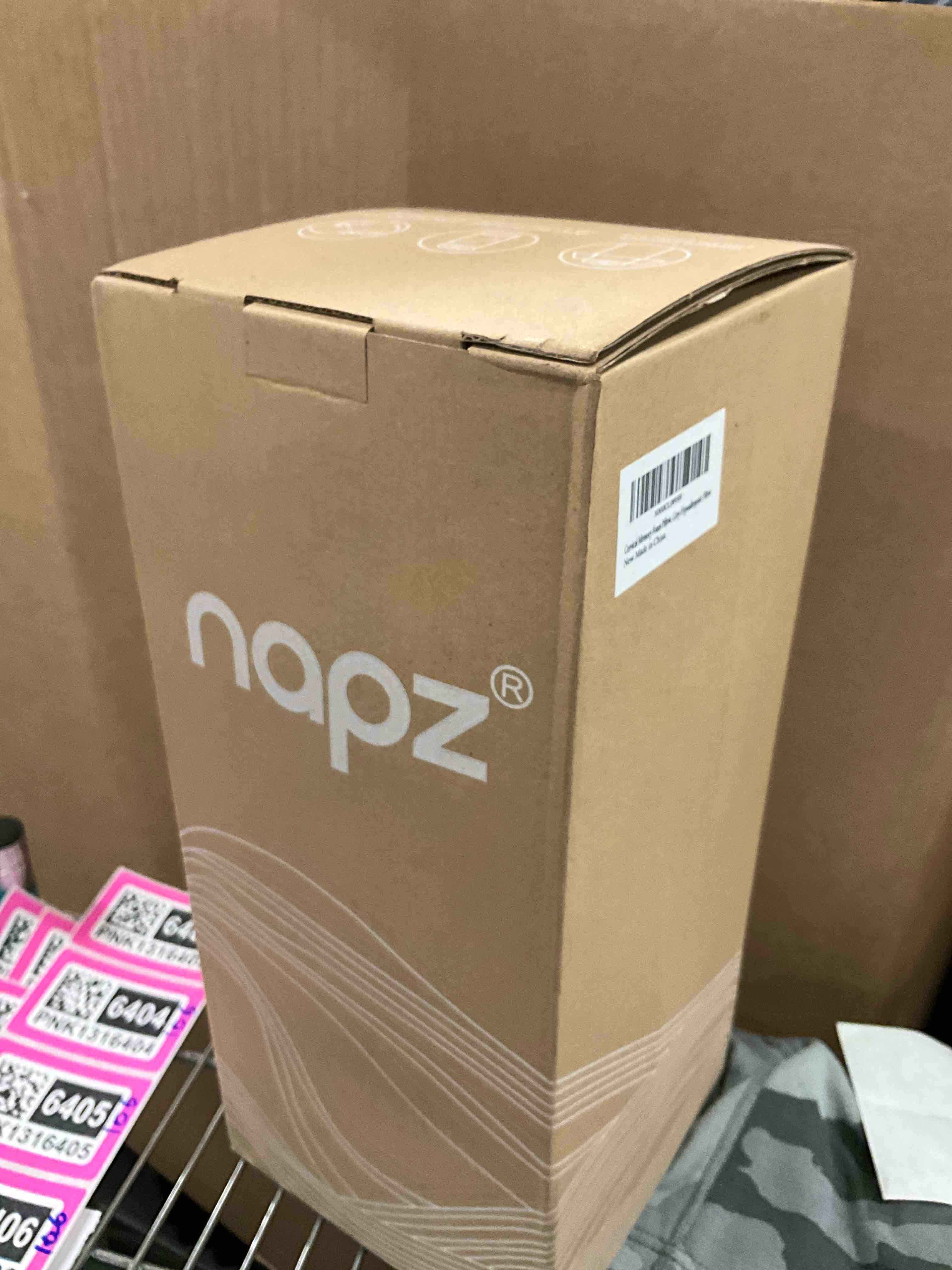 https://s3.amazonaws.com/lotting-images-prod/bidfta/PNK1316412_1737050172628.jpeg