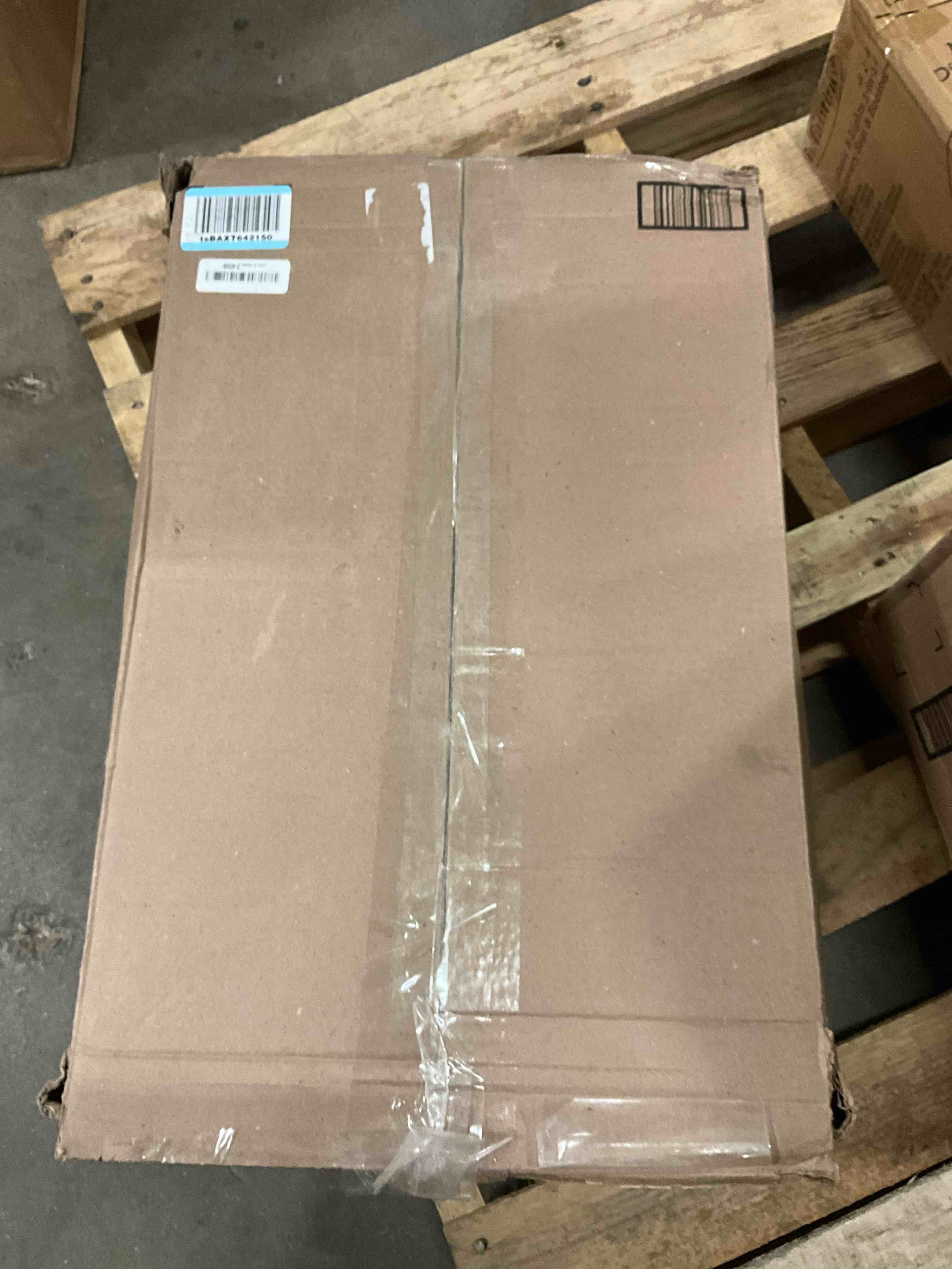 https://s3.amazonaws.com/lotting-images-prod/bidfta/PNK1317029_1737671809833.jpeg