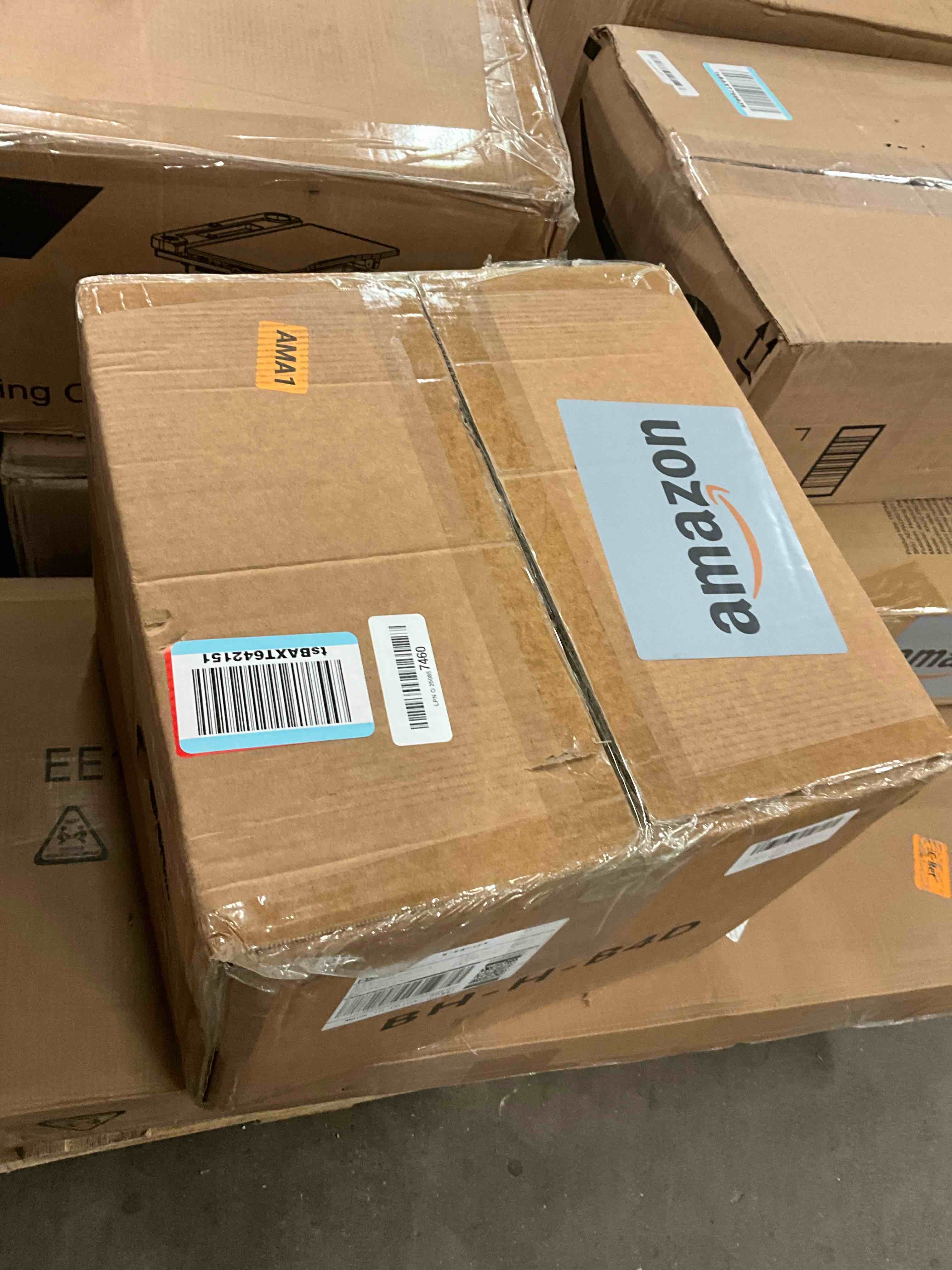 https://s3.amazonaws.com/lotting-images-prod/bidfta/PNK1317047_1737671343791.jpeg