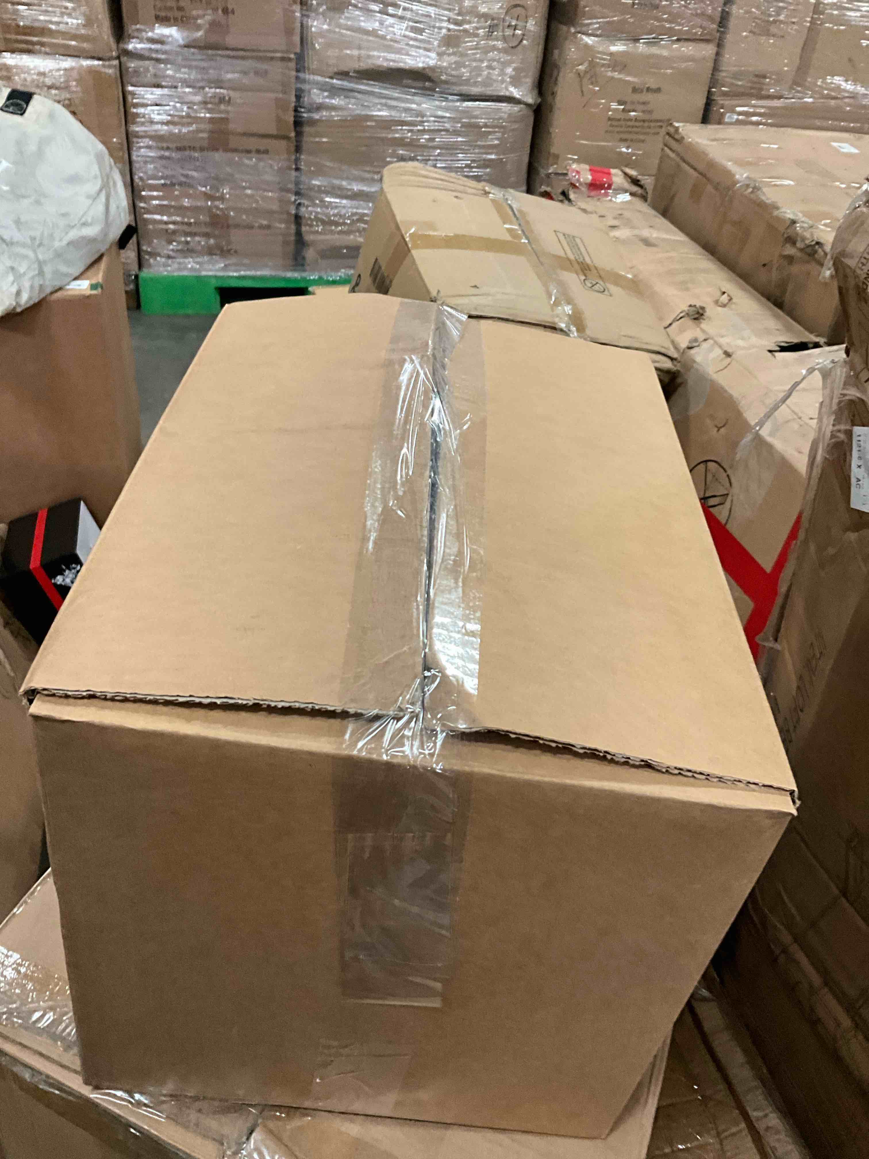 https://s3.amazonaws.com/lotting-images-prod/bidfta/PNK1317565_1738086005034.jpeg