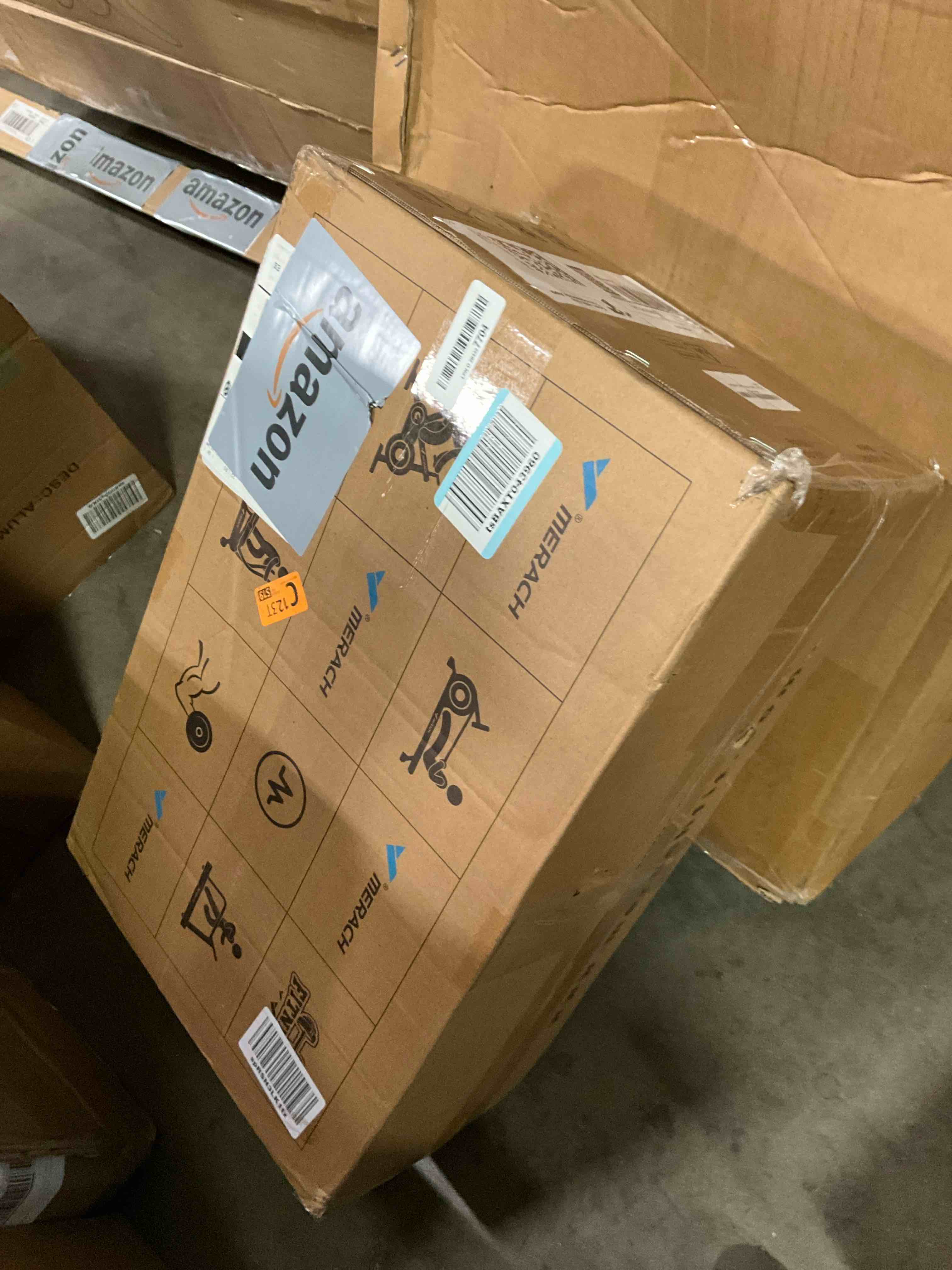 https://s3.amazonaws.com/lotting-images-prod/bidfta/PNK1318482_1738700959130.jpeg